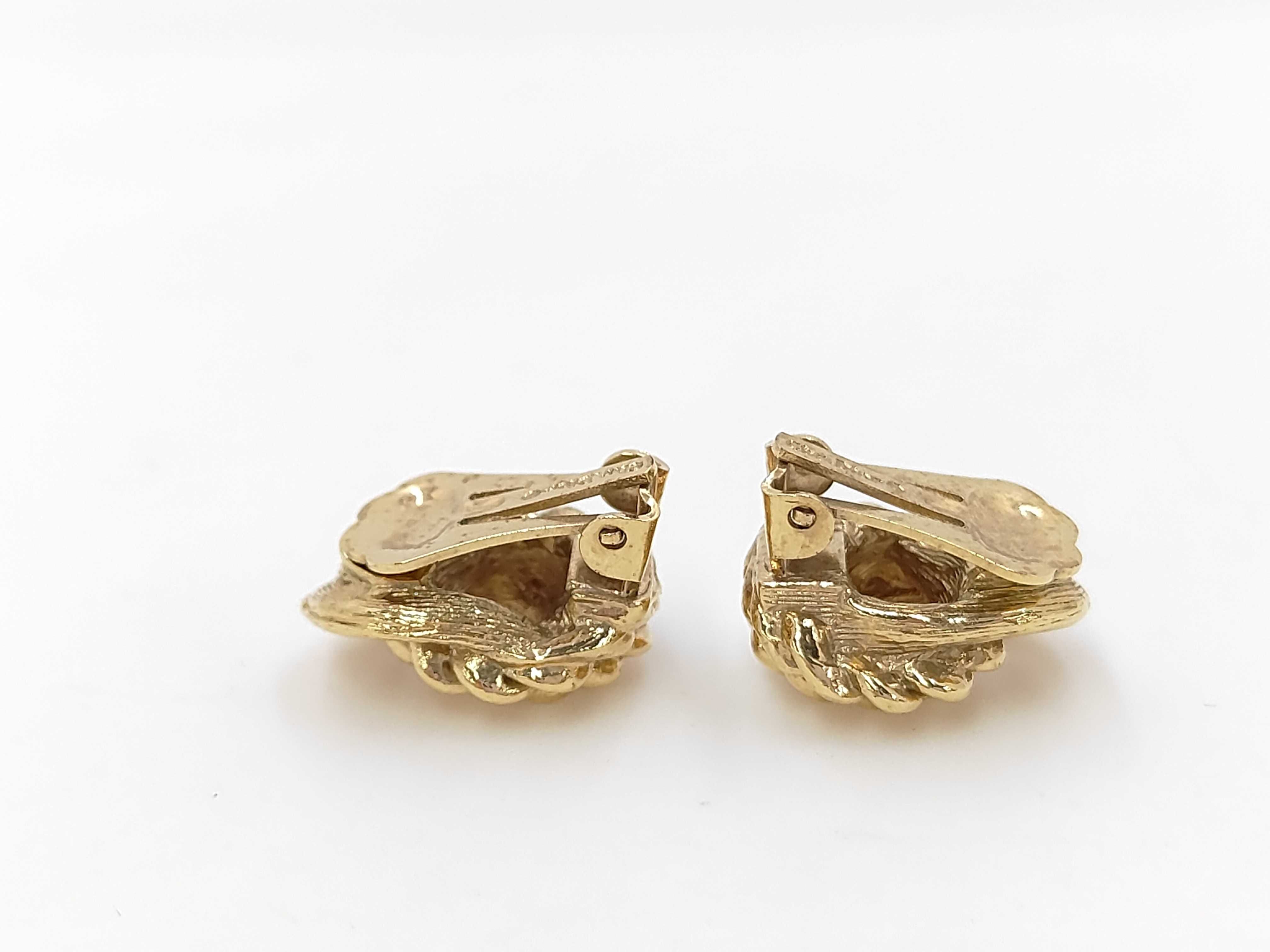 Earrings — view 3
