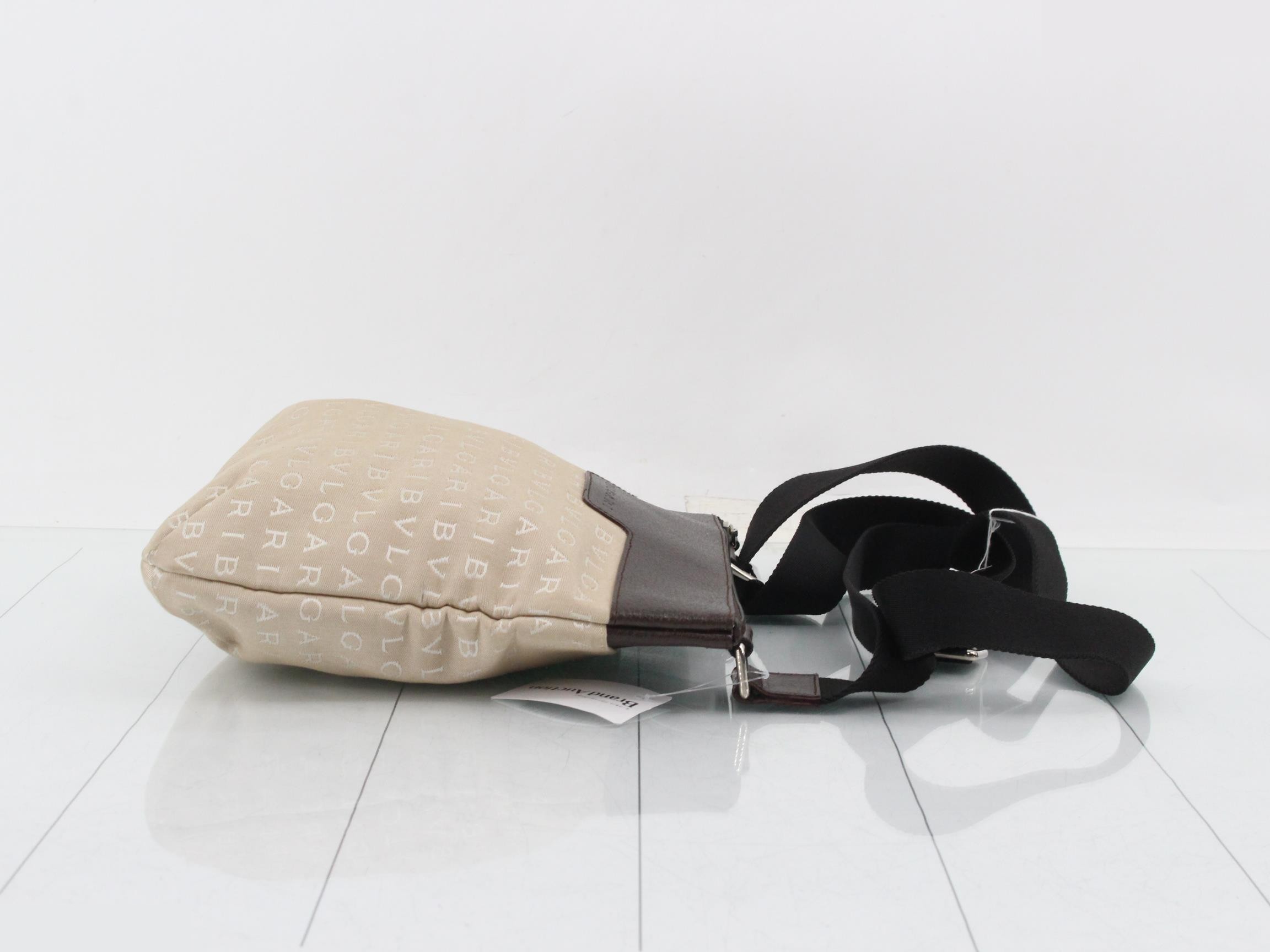 Shoulder bag — view 3