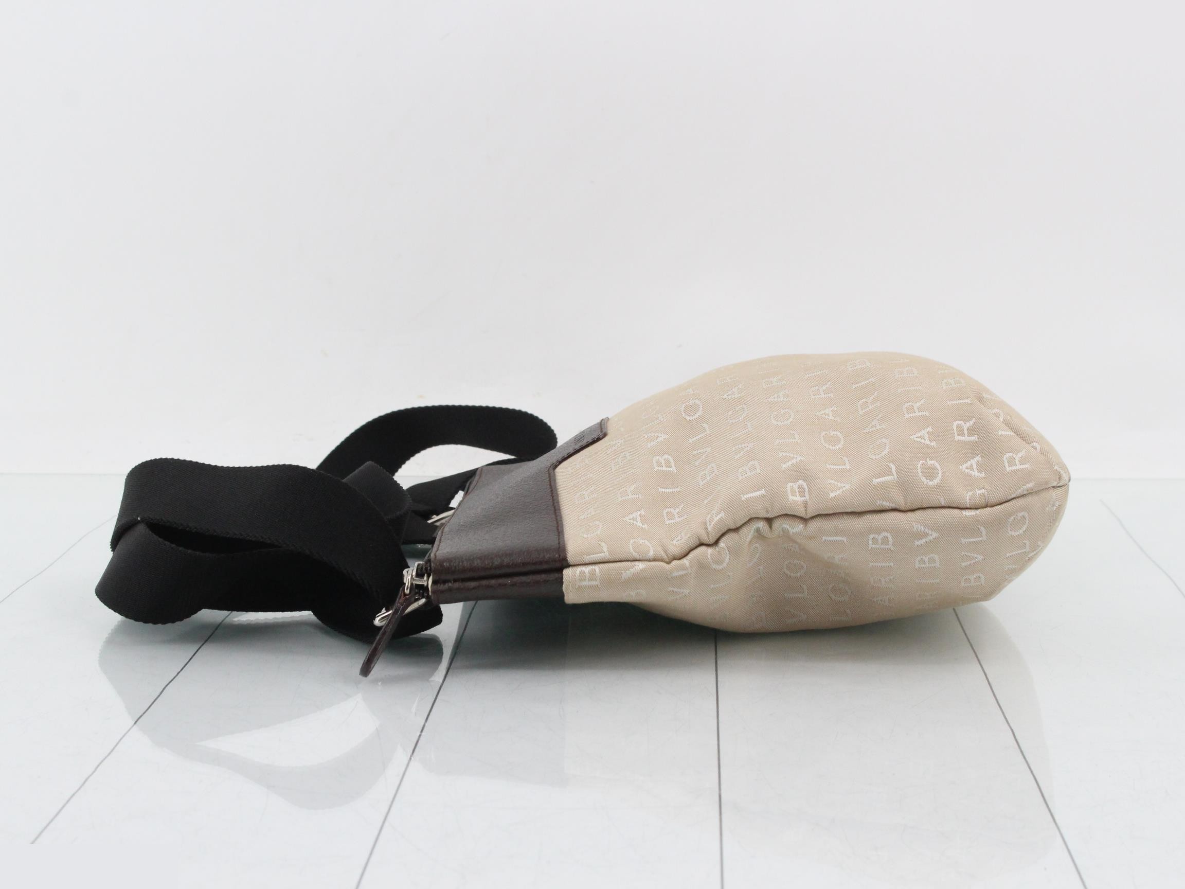 Shoulder bag — view 4
