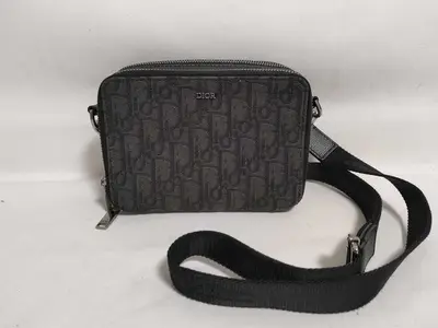 Trotter Oblique Strap Pouch Shoulder Bag