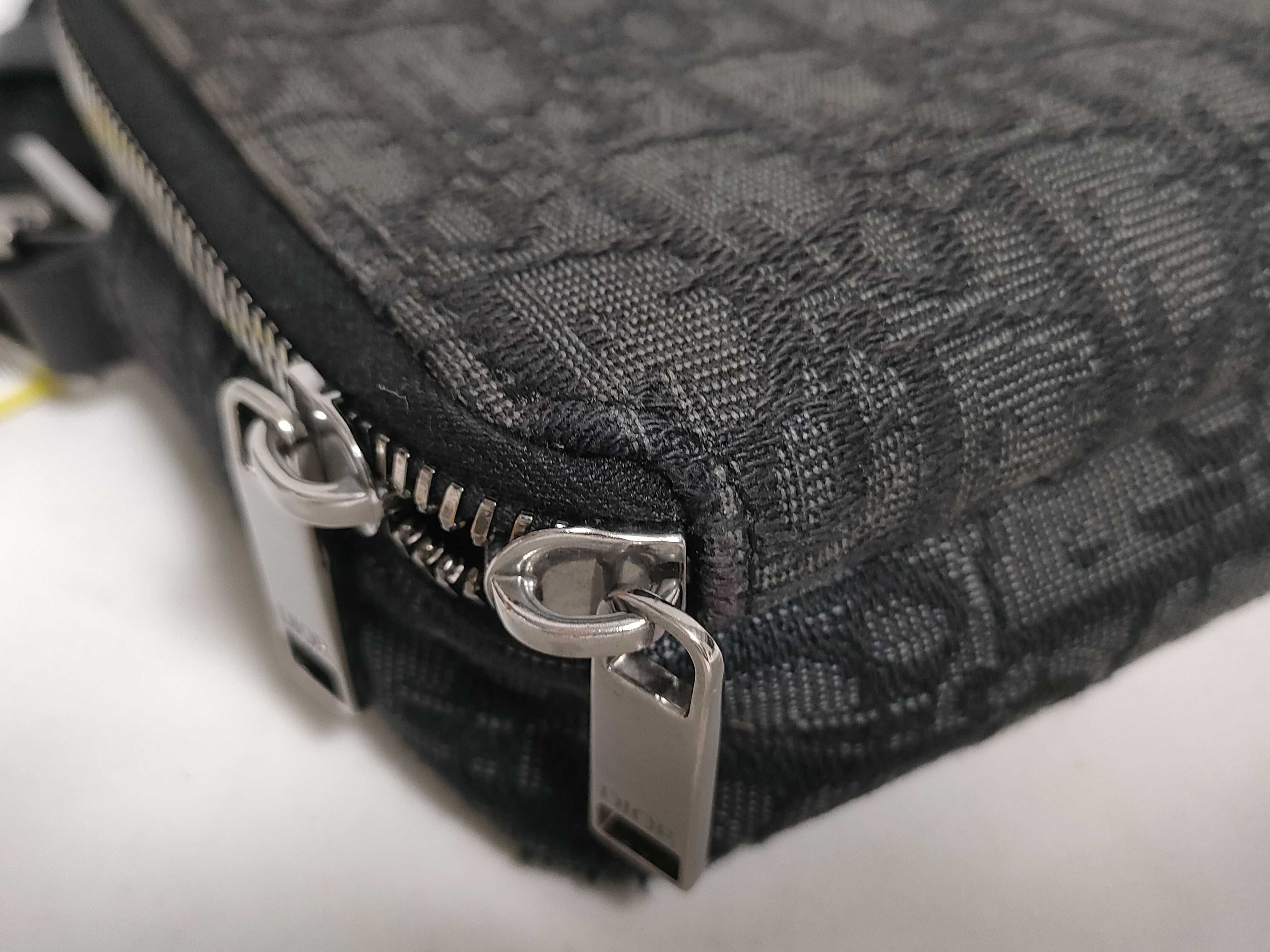 Trotter Oblique Strap Pouch Shoulder Bag — view 4