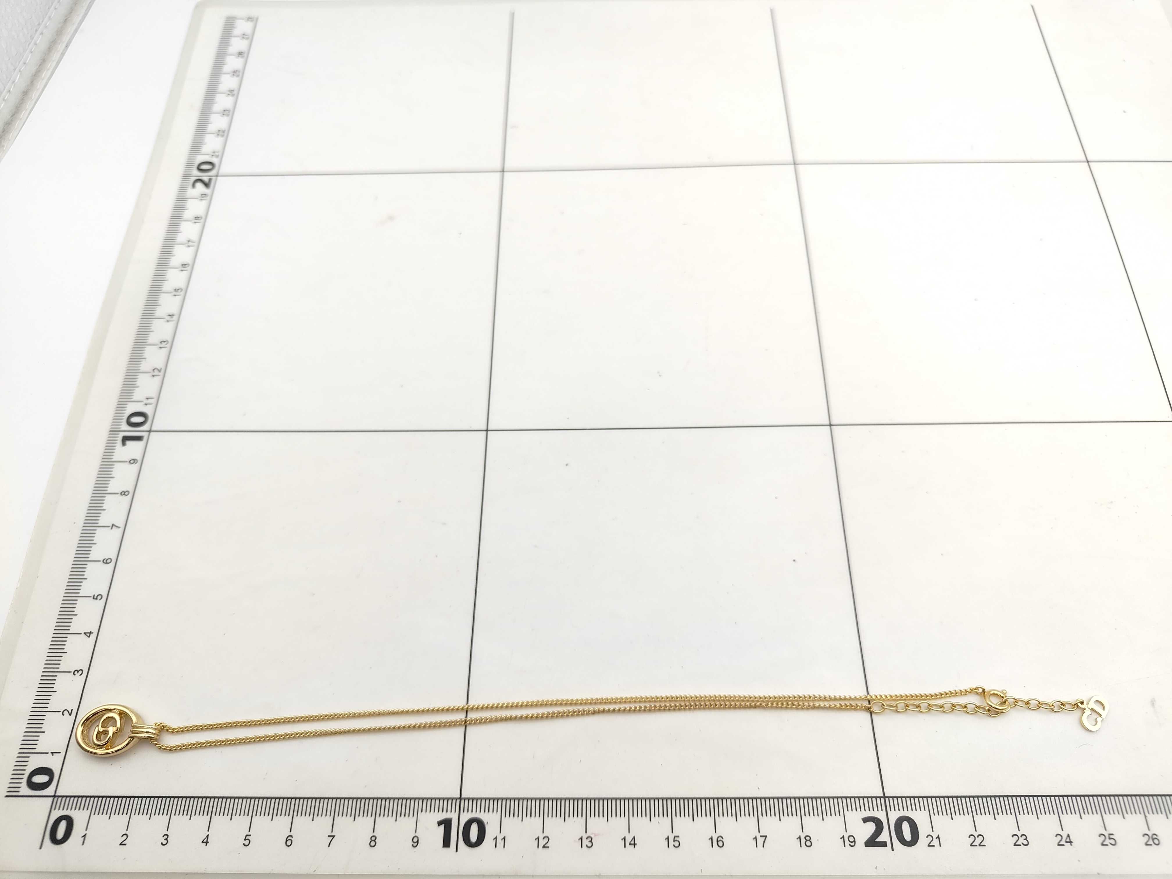 necklace — view 2