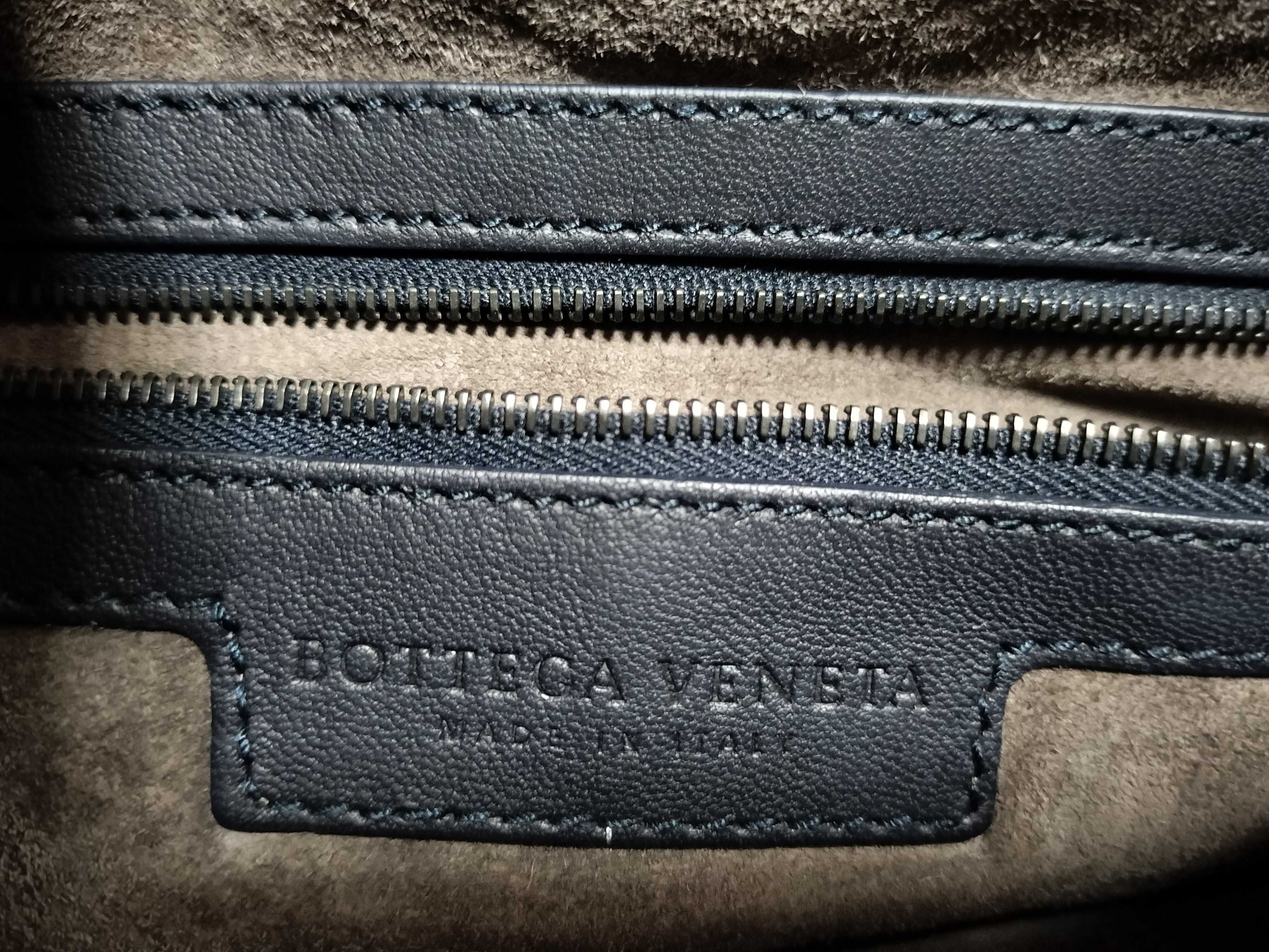 Intrecciato Semi-Shoulder Bag with Dust Bag (Handbag) — view 12