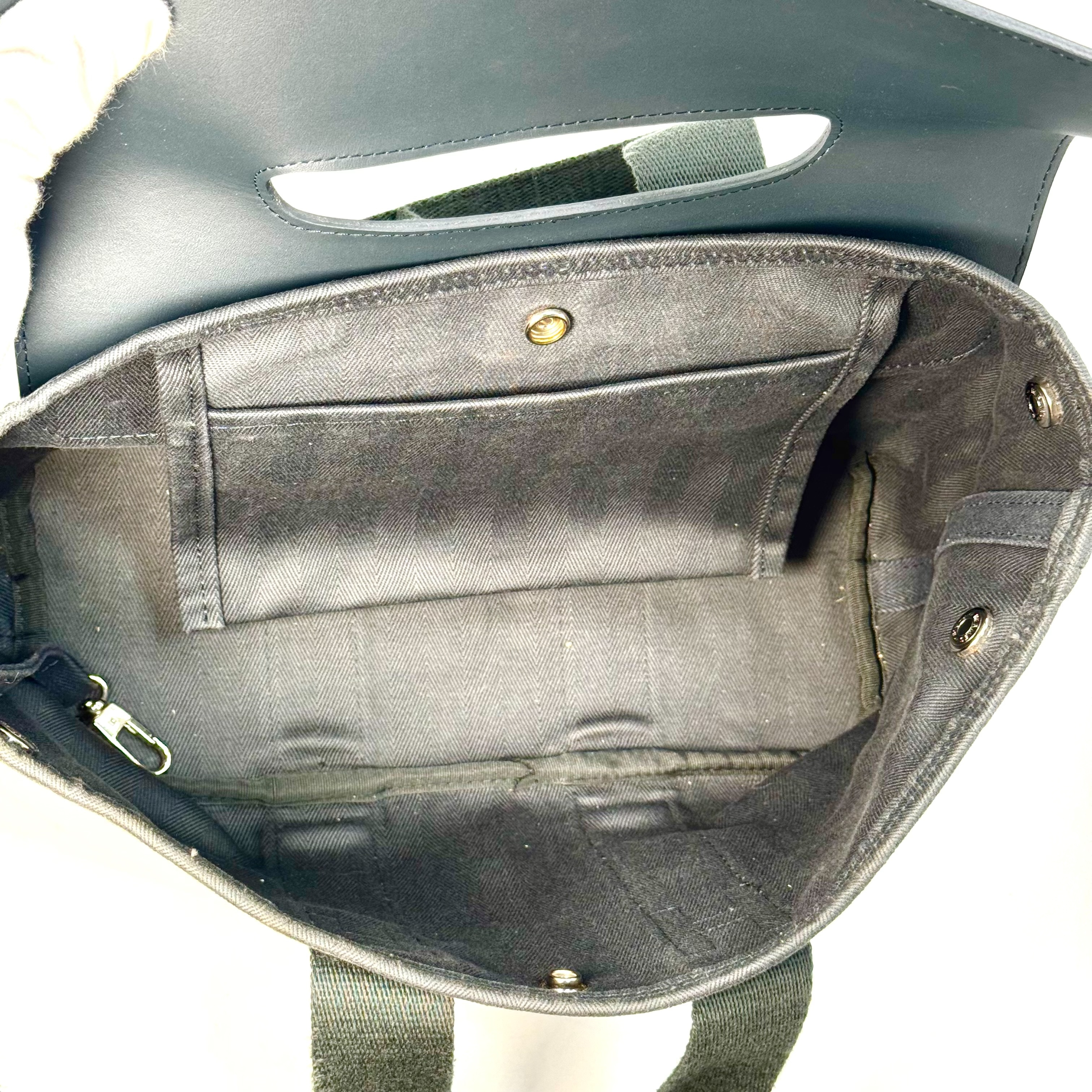 Valparaiso Black Handbag Tote Bag — view 4