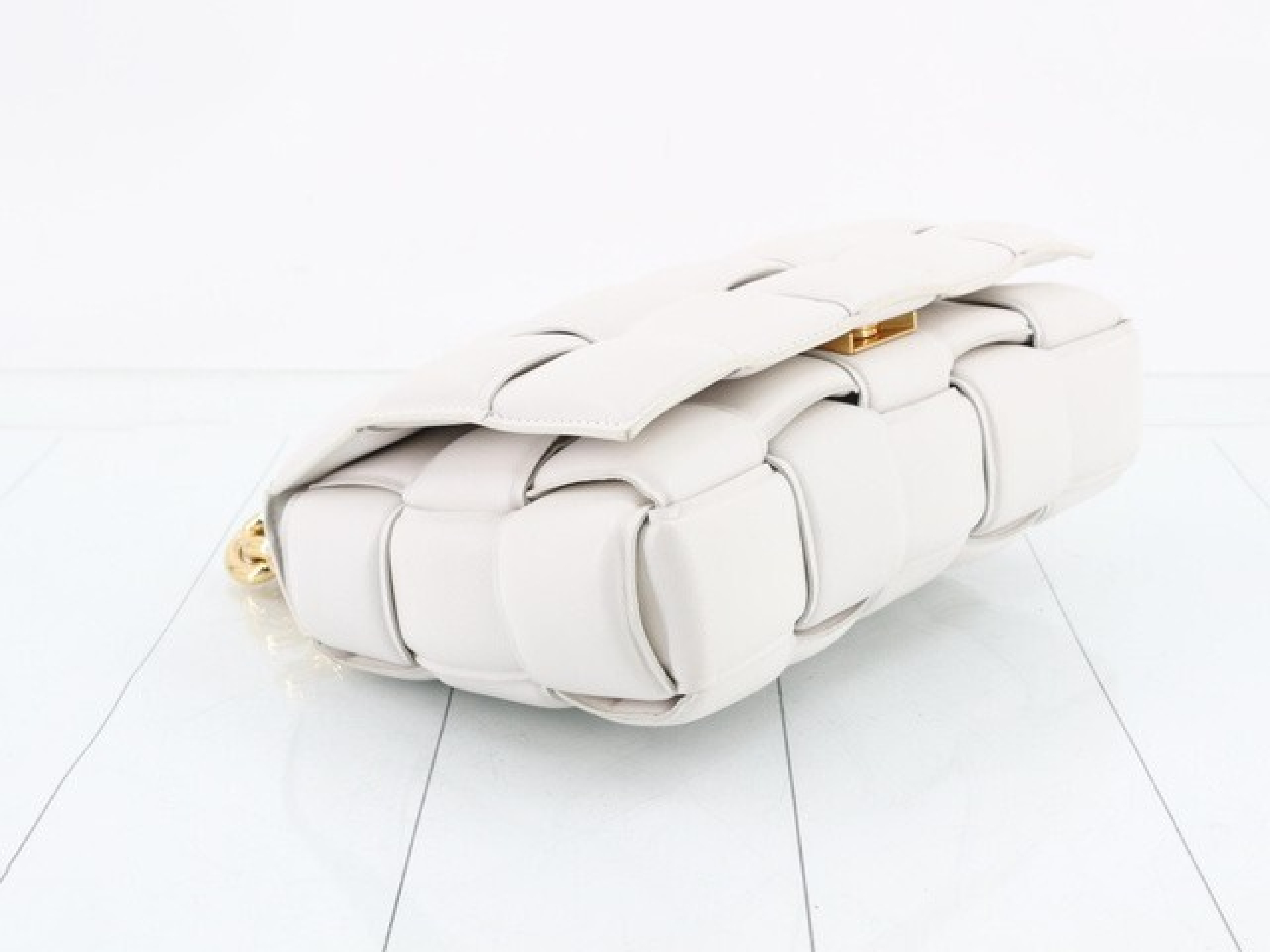 The Chain Cassette Shoulder Bag — view 6