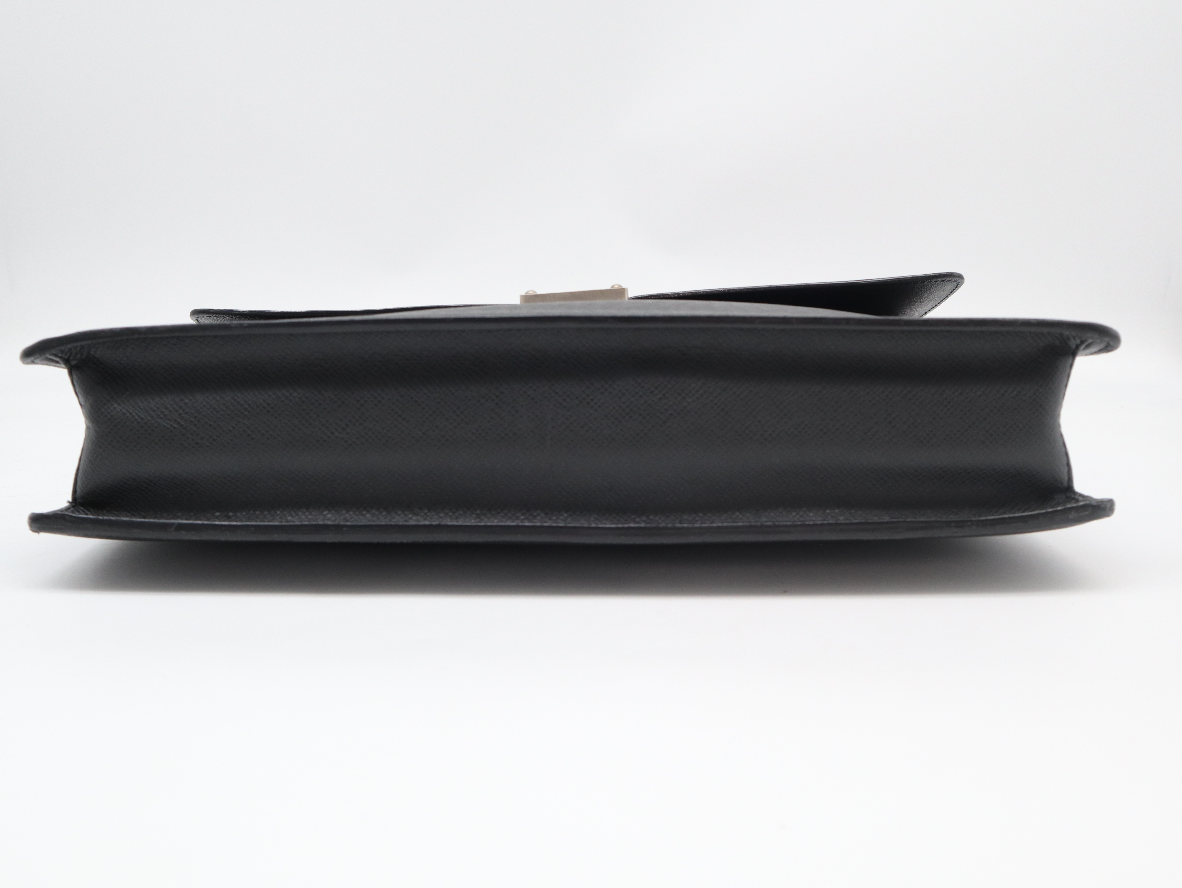M31092 Taiga Laguito Ardoise Business Bag — view 5