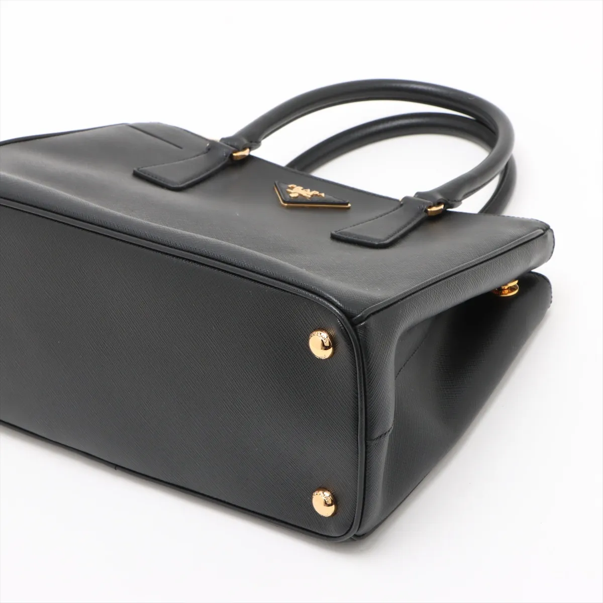 Saffiano Luxe Leather 2WAY Handbag Black BN2863 — view 3