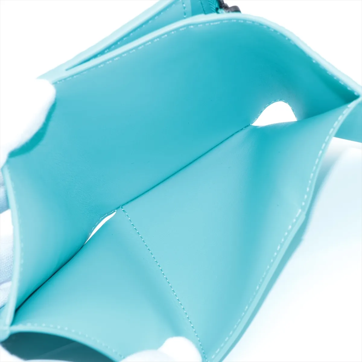 Taurillon Portefeuille Pilot M11500 Turquoise Blue Compact Wallet (RFID Activated) — view 5