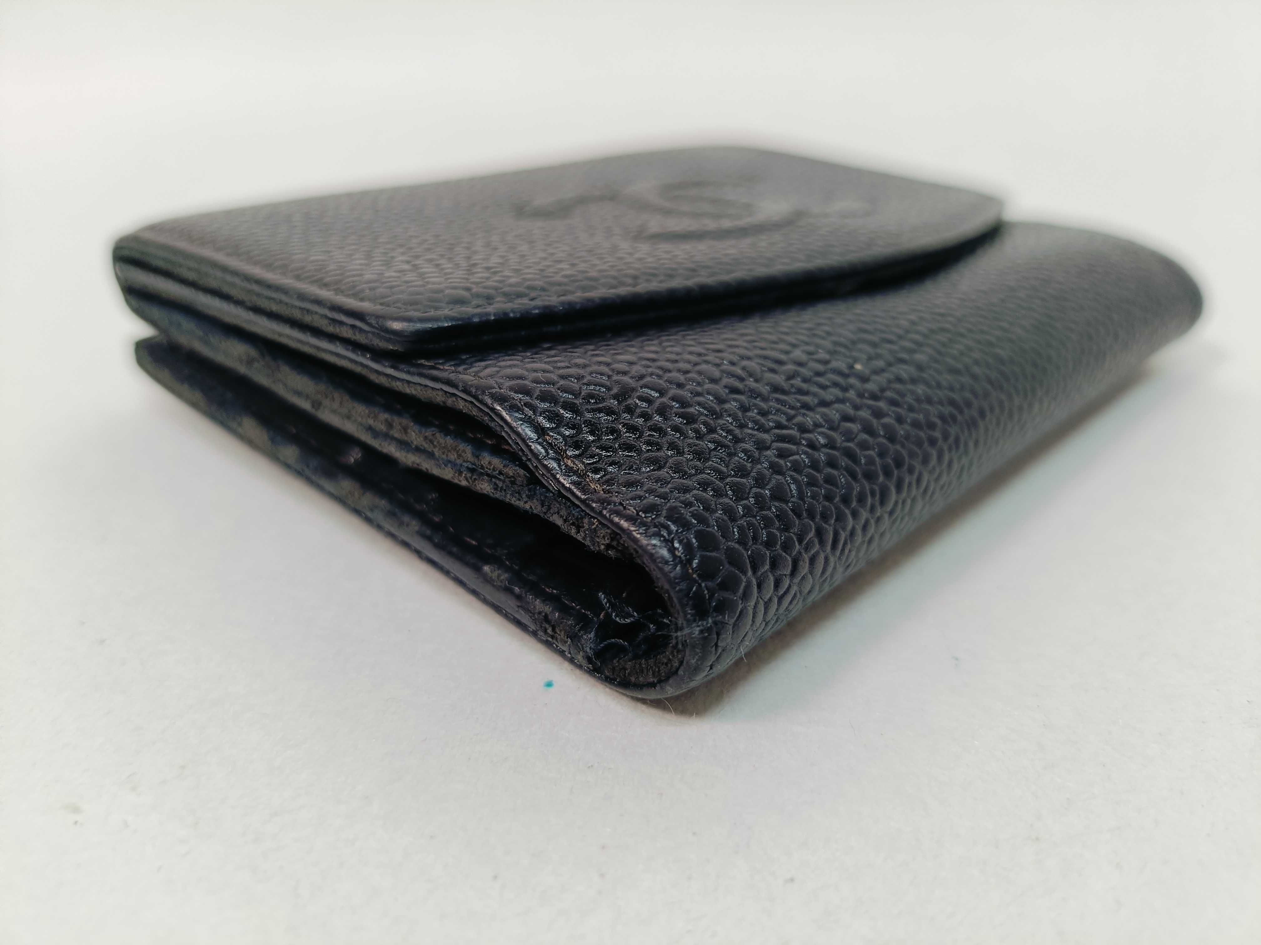 Caviar Skin Coco Mark/Black Wallet — view 4