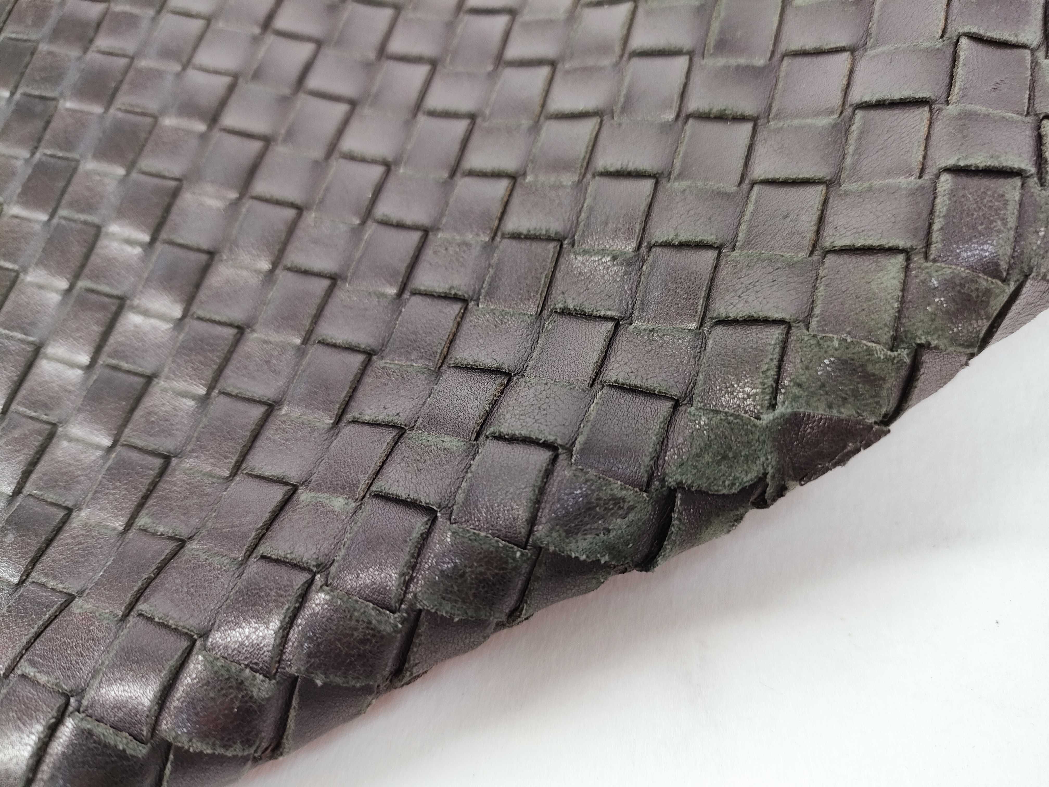 Intrecciato Bottega Veneta Shoulder Bag Intrecciato Leather Black Shoulder Bag — view 12