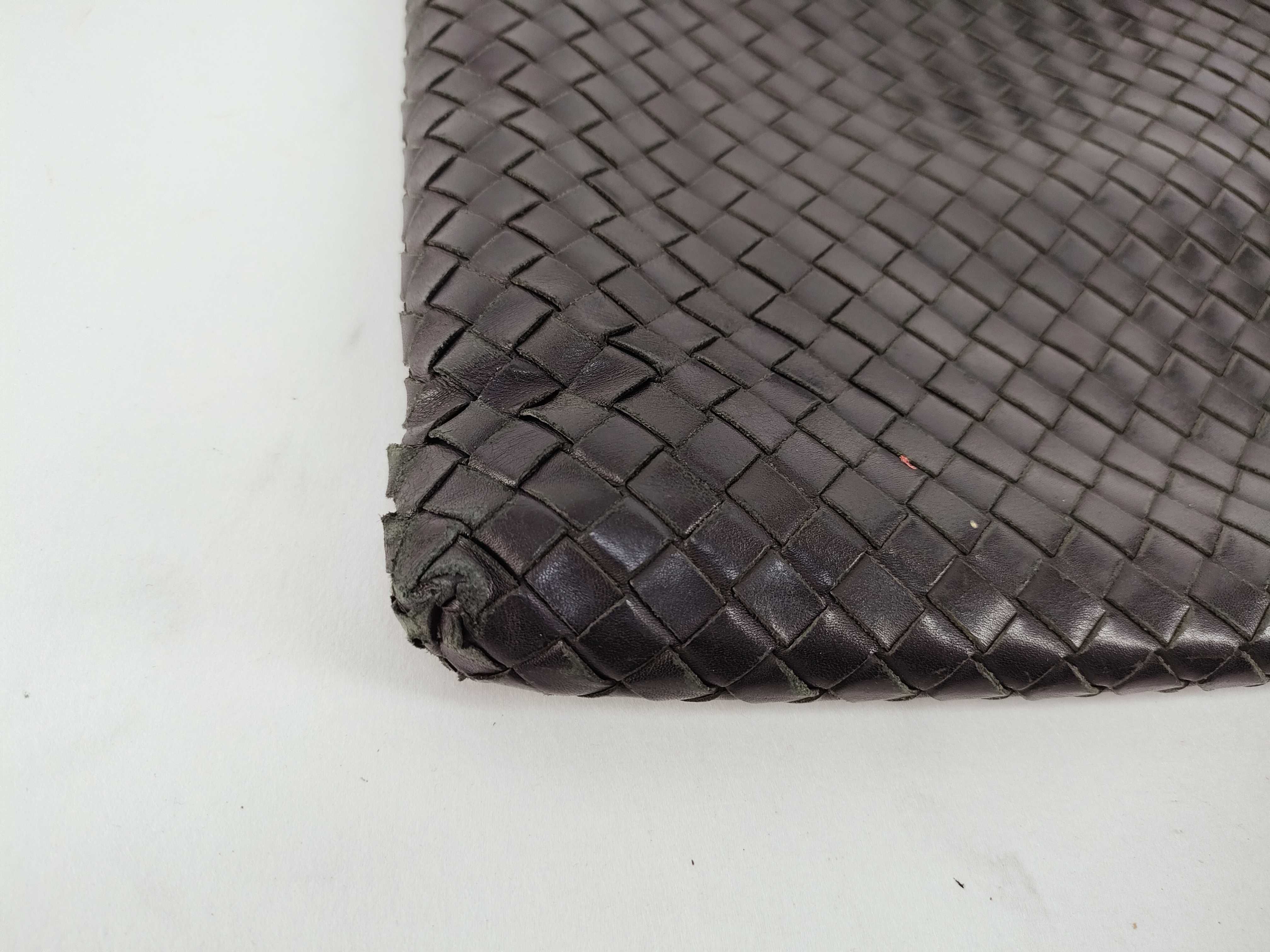 Intrecciato Bottega Veneta Shoulder Bag Intrecciato Leather Black Shoulder Bag — view 5