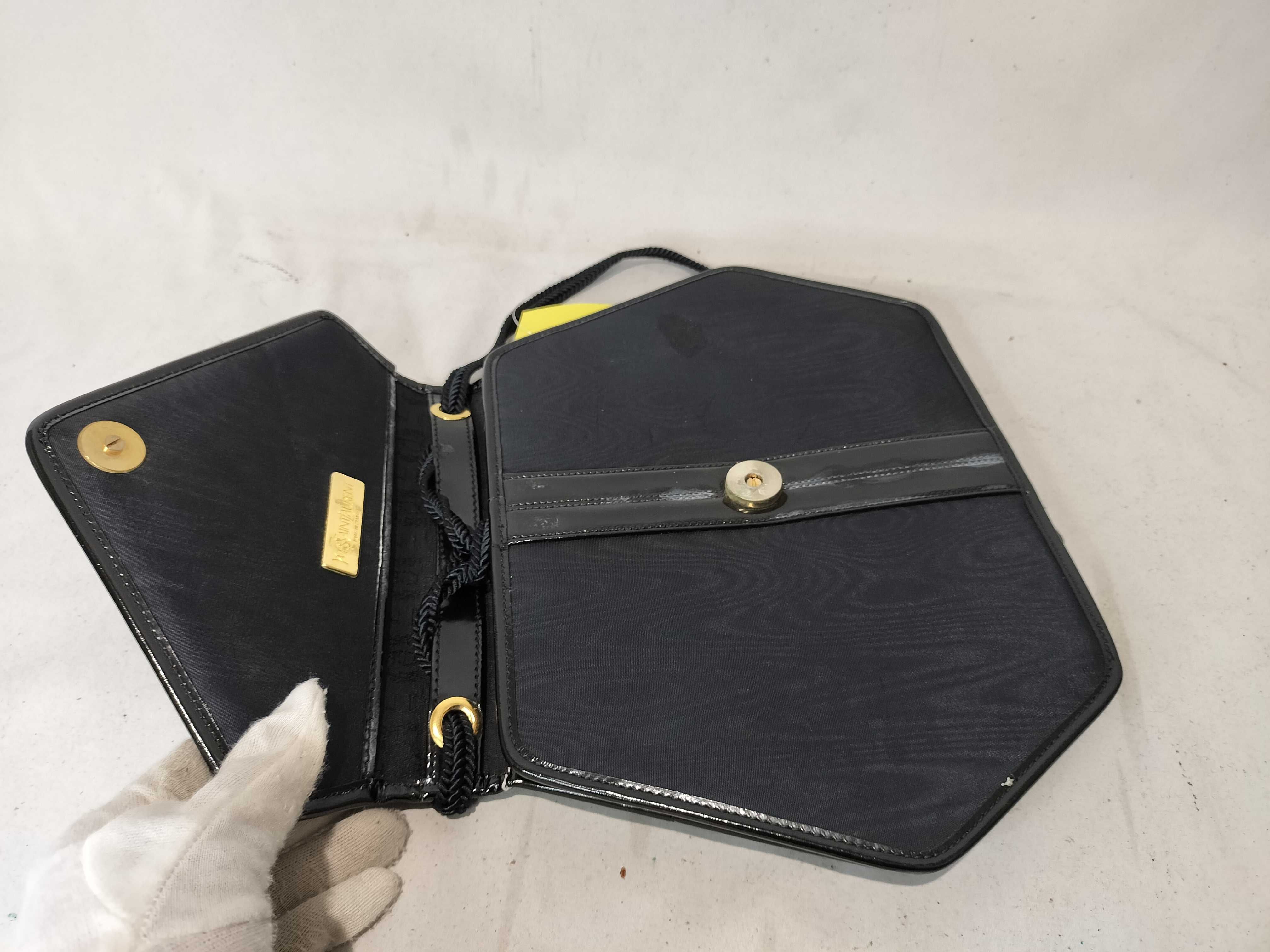 handbag with surface deterioration — view 8