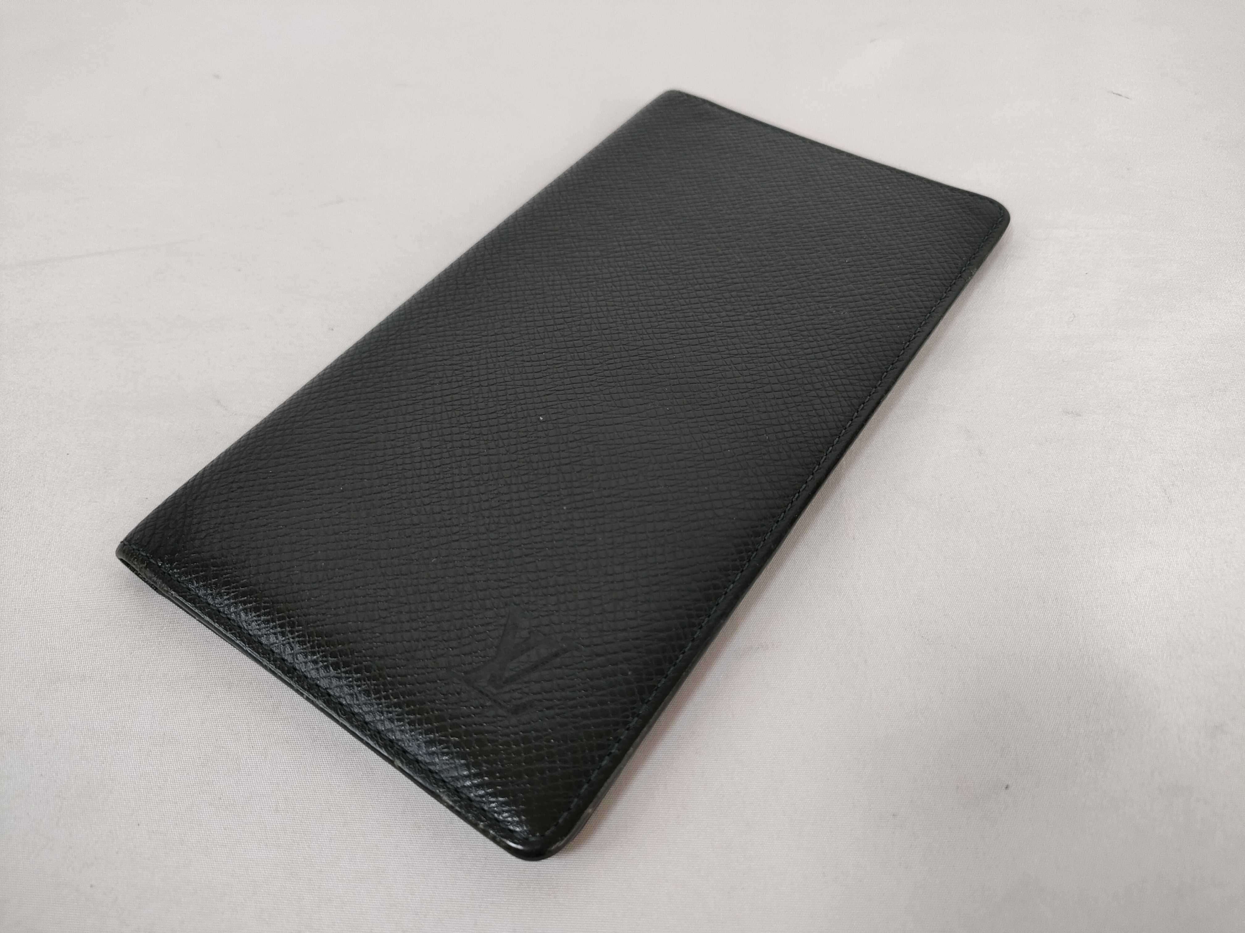 Taiga Porte Valeur Carte Credit Wallet — view 4