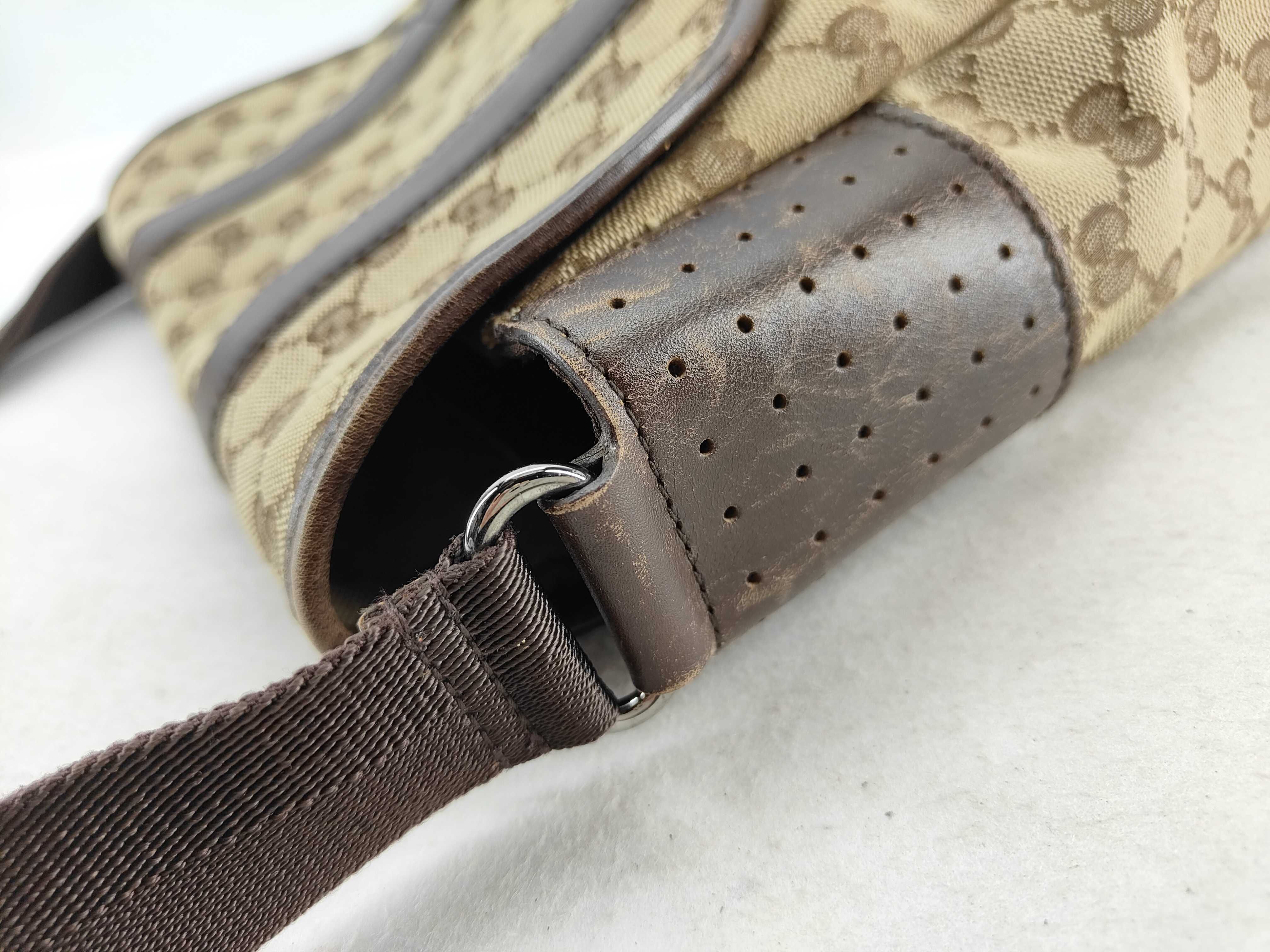GG Canvas Shoulder Bag — view 6