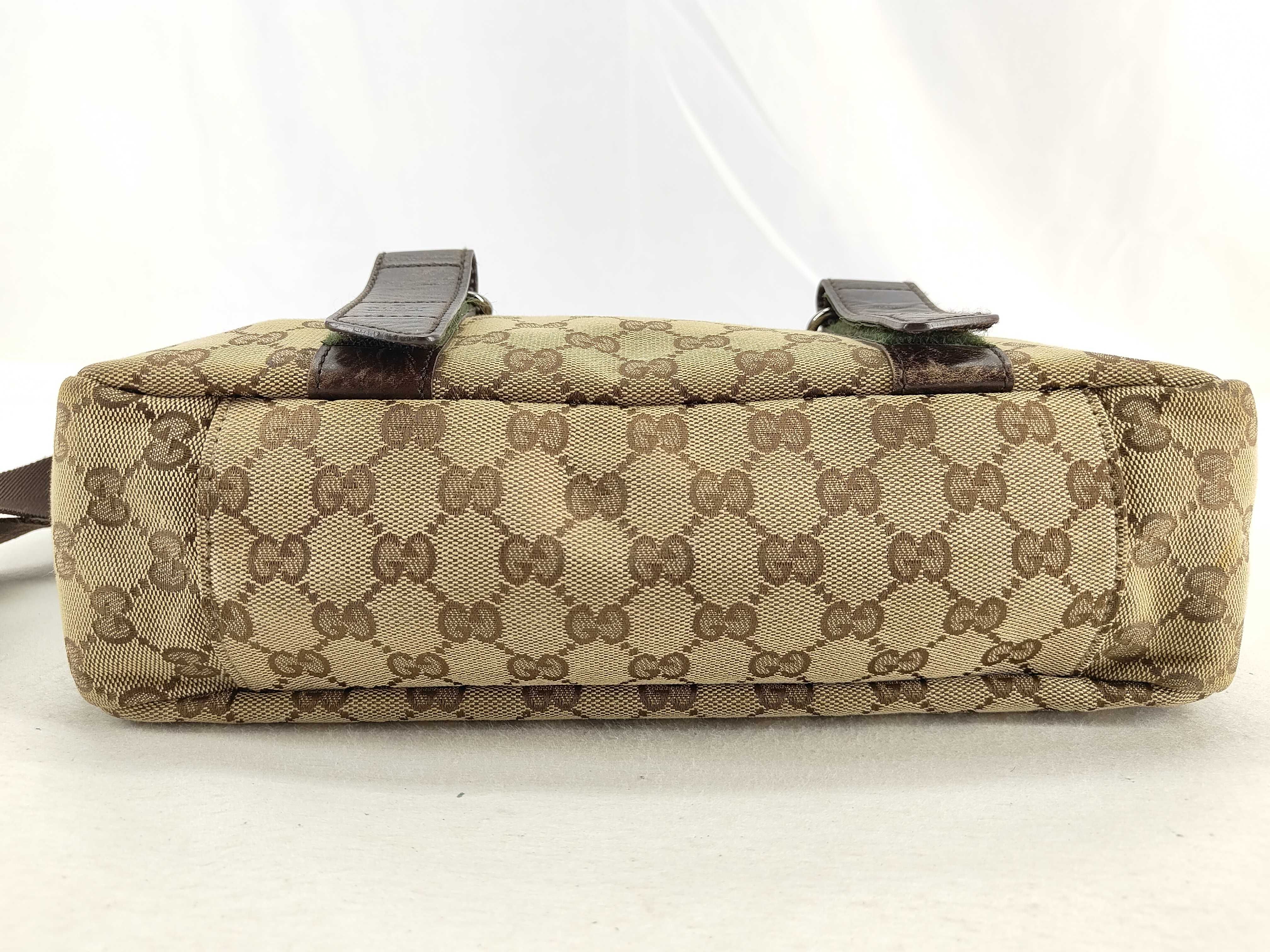 GG Canvas Shoulder Bag — view 8