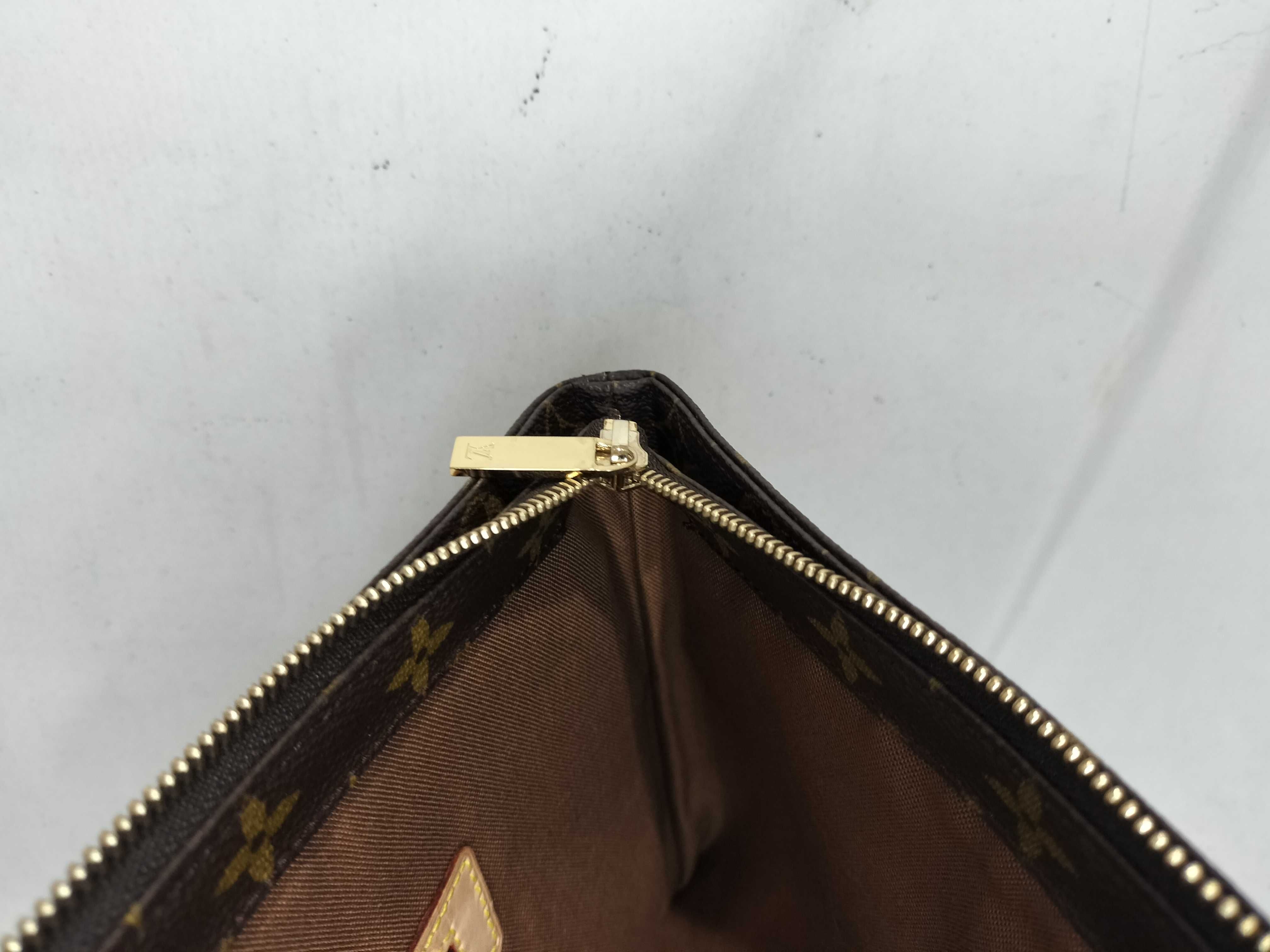 Monogram Cabas Mezzo AR0031 Tote Bag — view 10