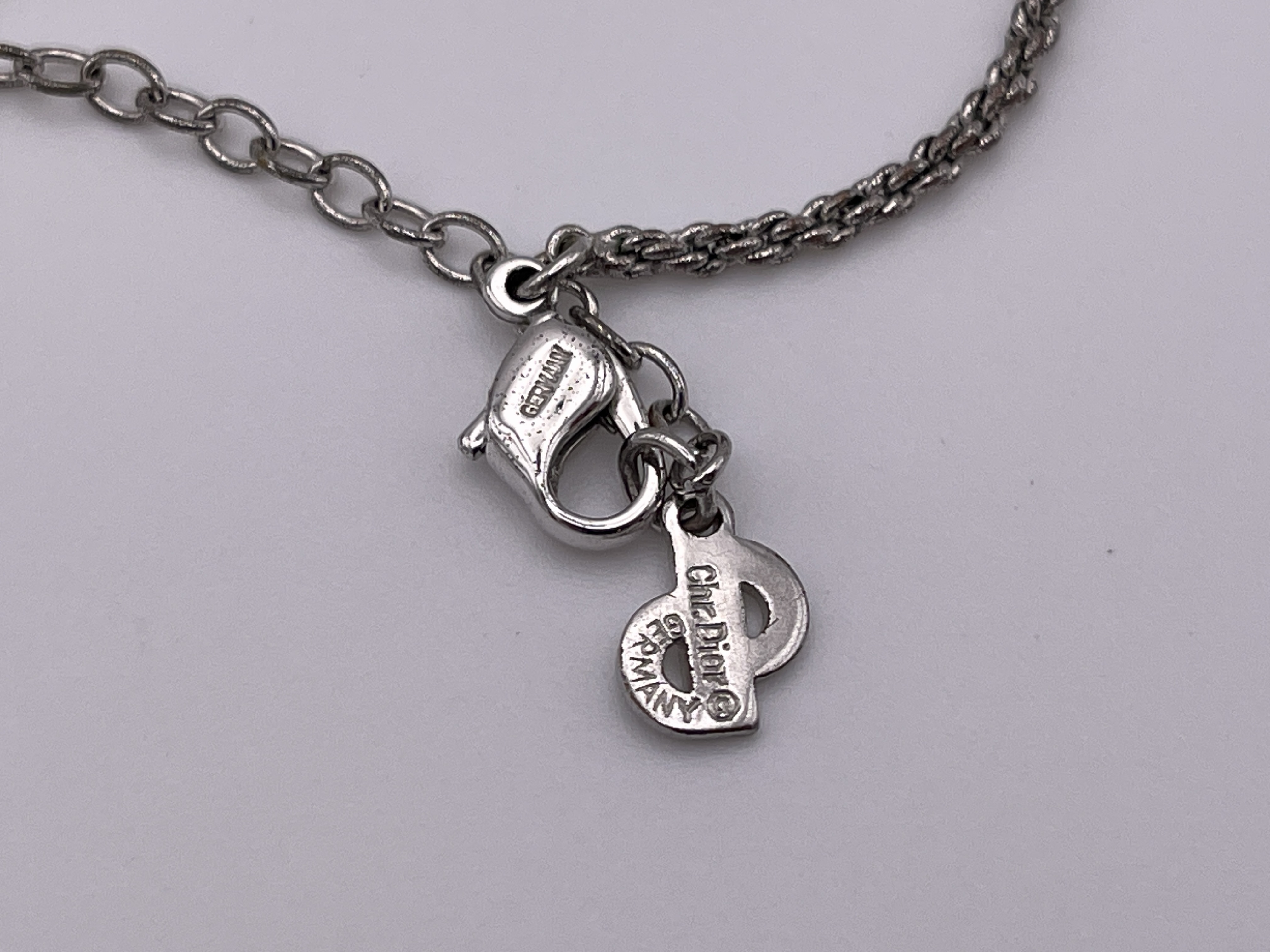 silver necklace — view 5