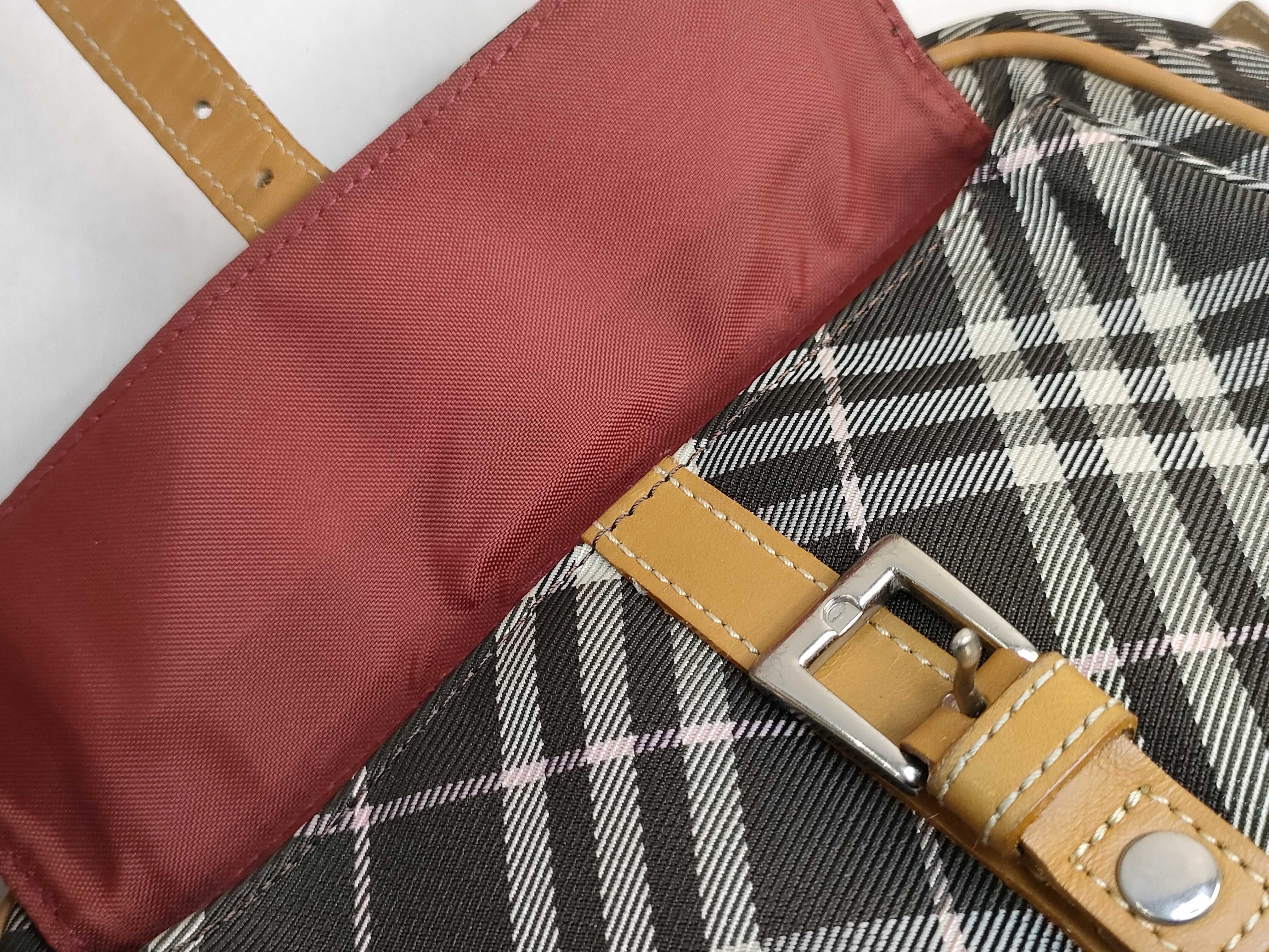 Blue Label Burberry Shoulder Bag — view 14