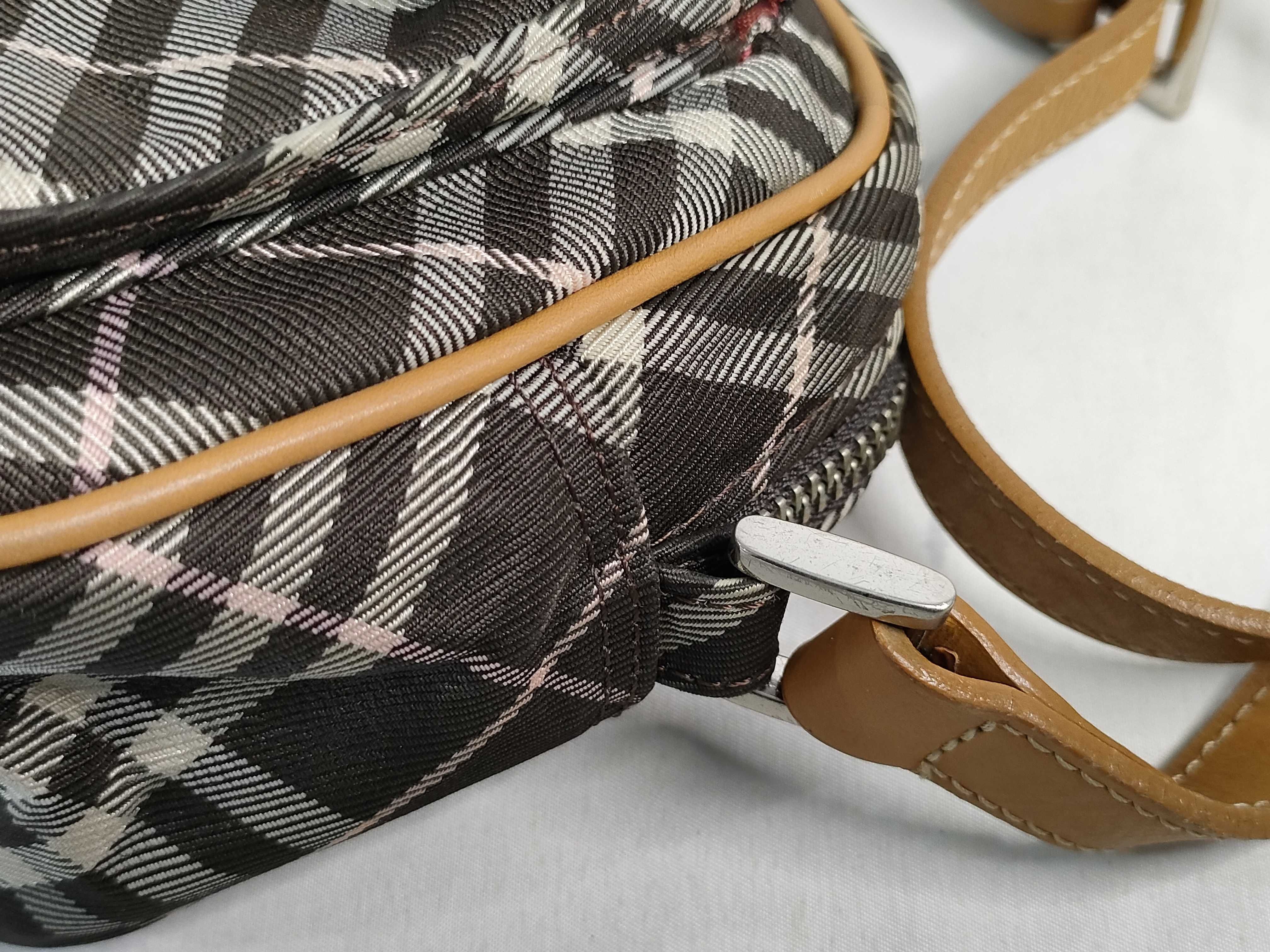 Blue Label Burberry Shoulder Bag — view 5