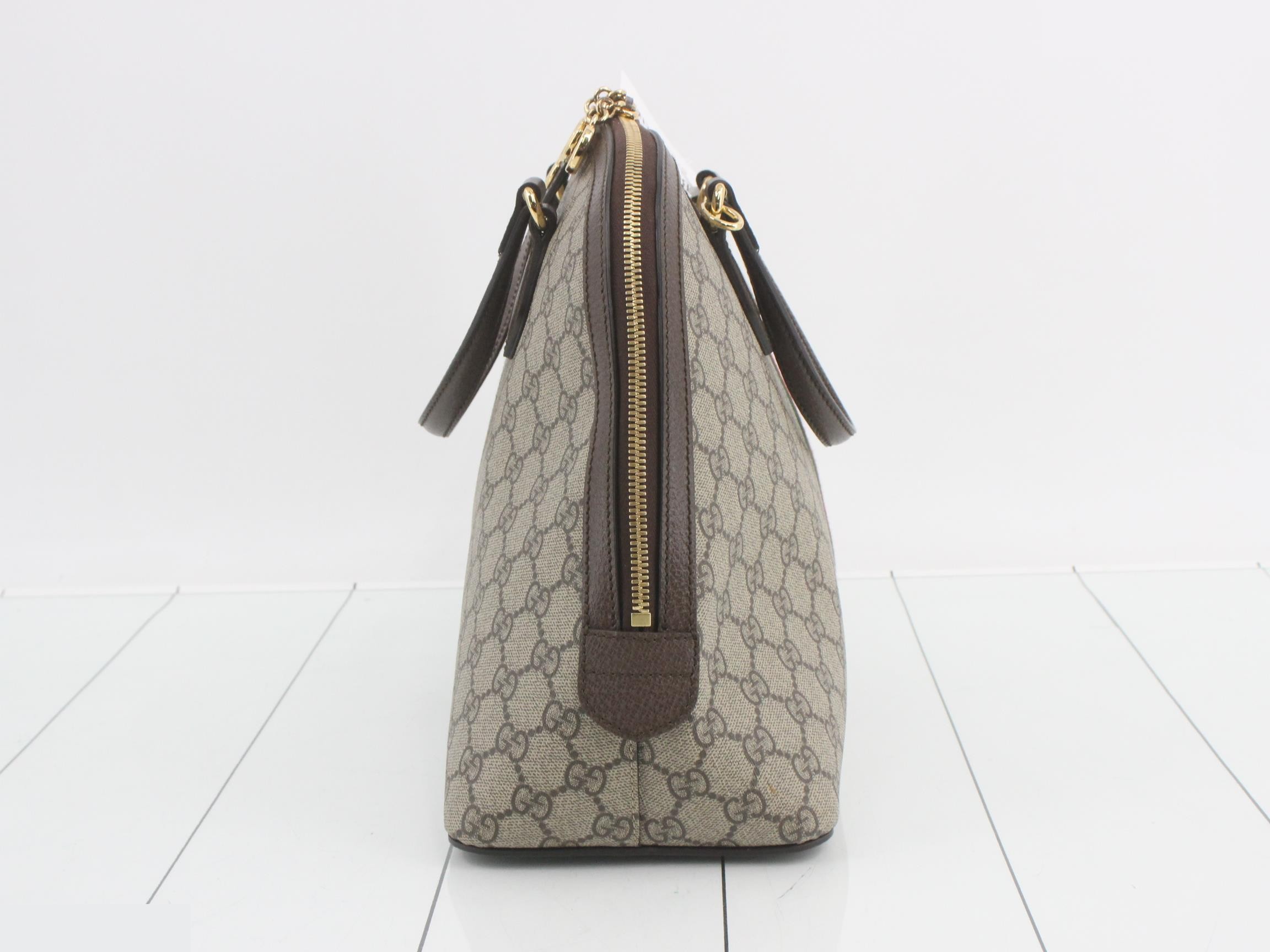 GG Supreme handbag — view 3