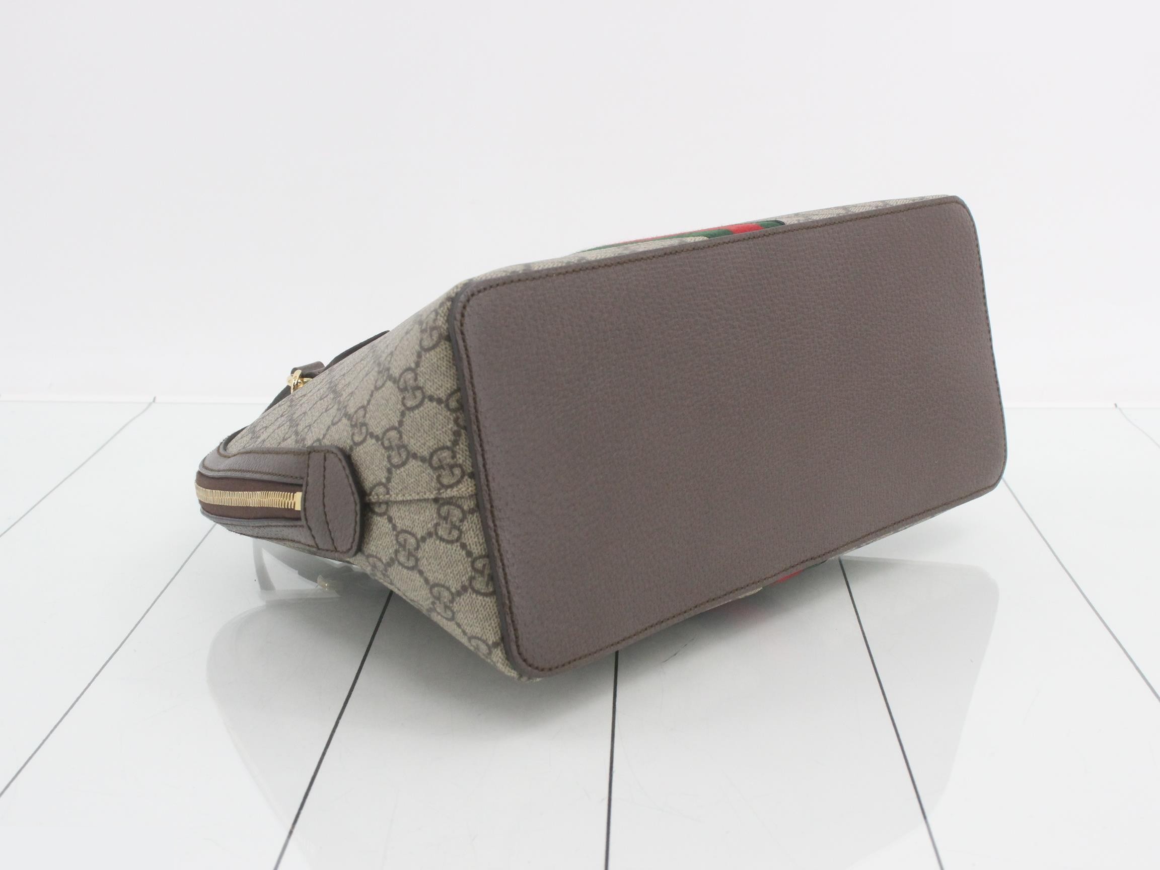 GG Supreme handbag — view 5