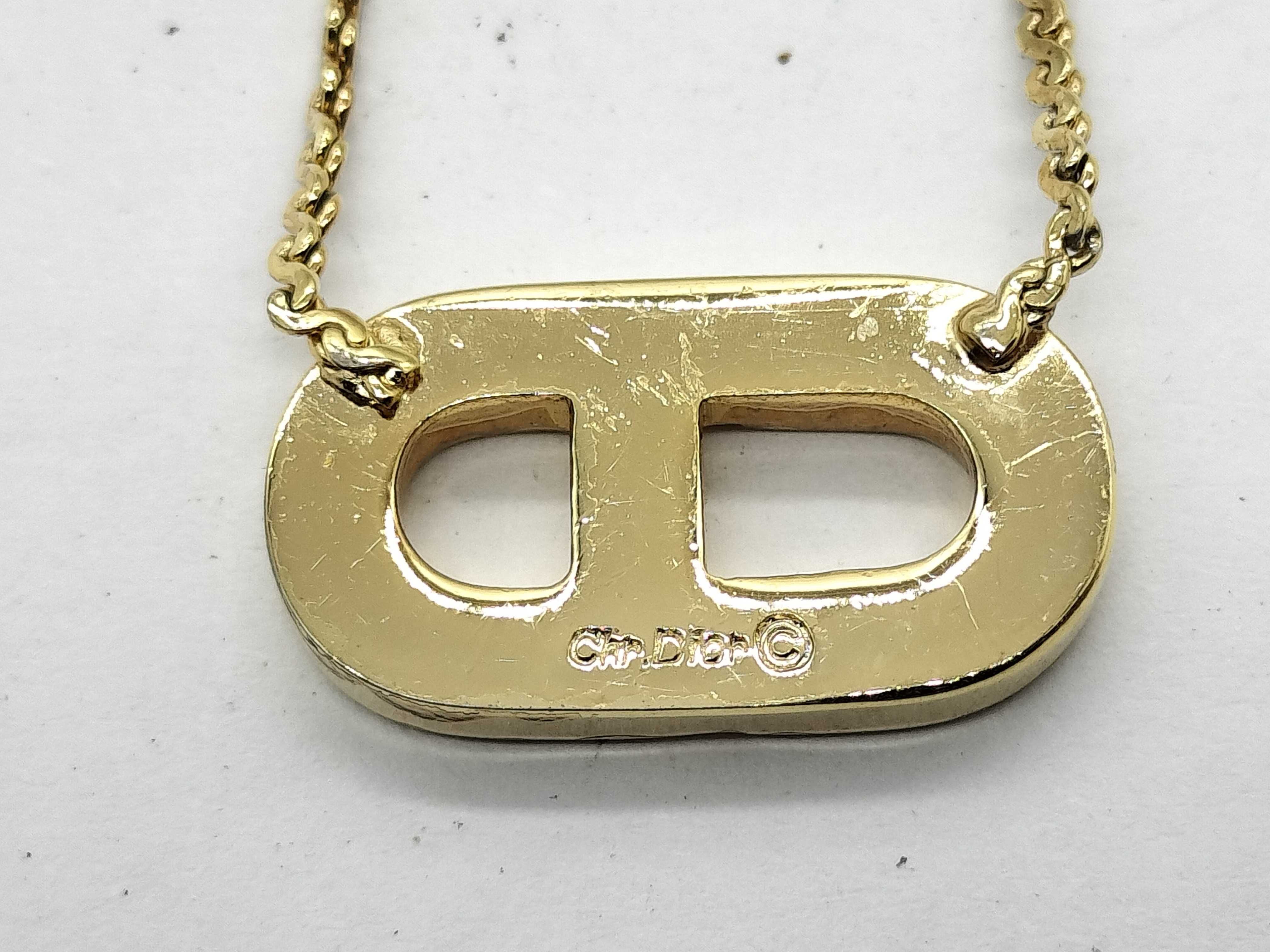 CD line necklace — view 4