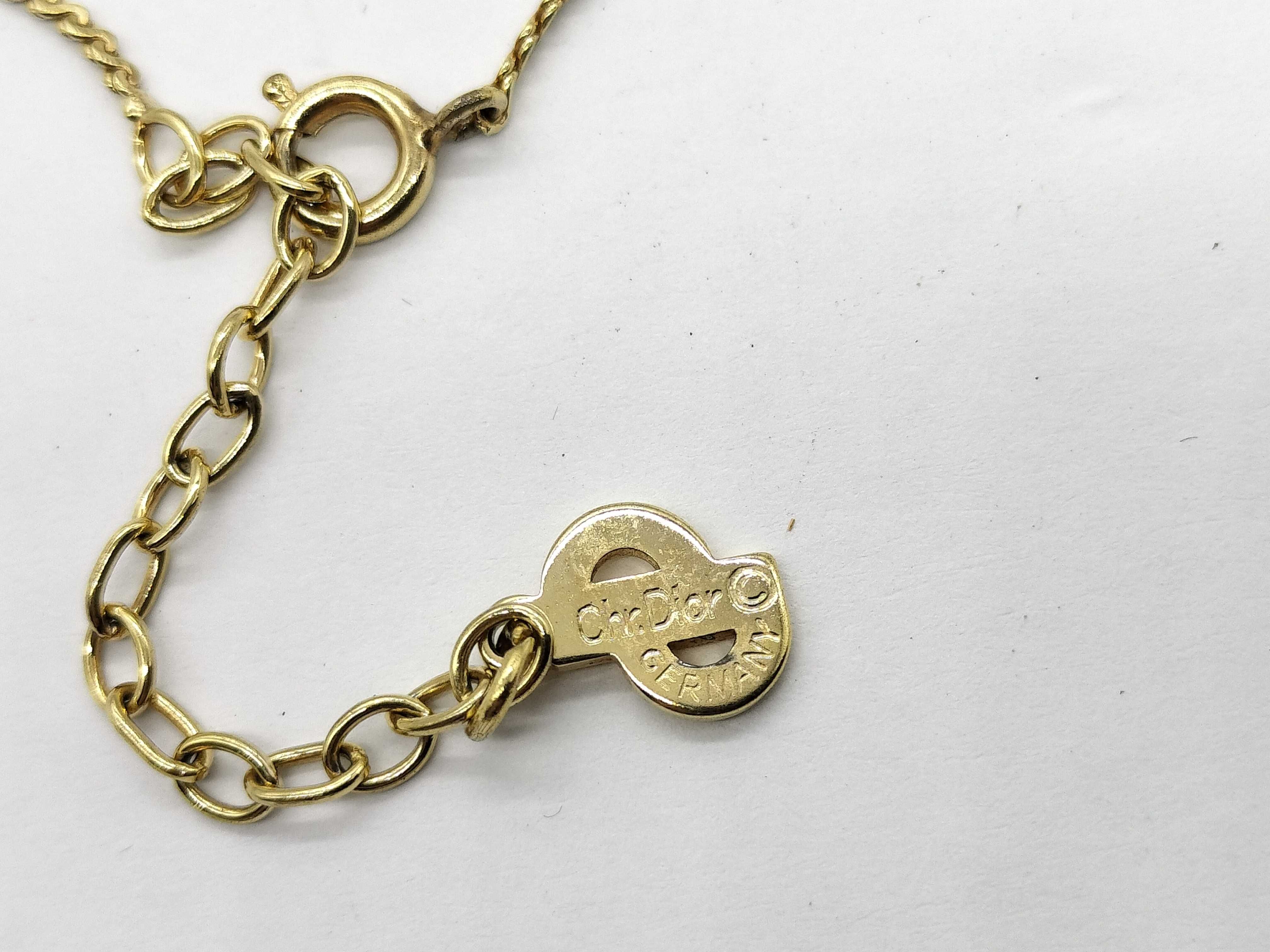 CD line necklace — view 6