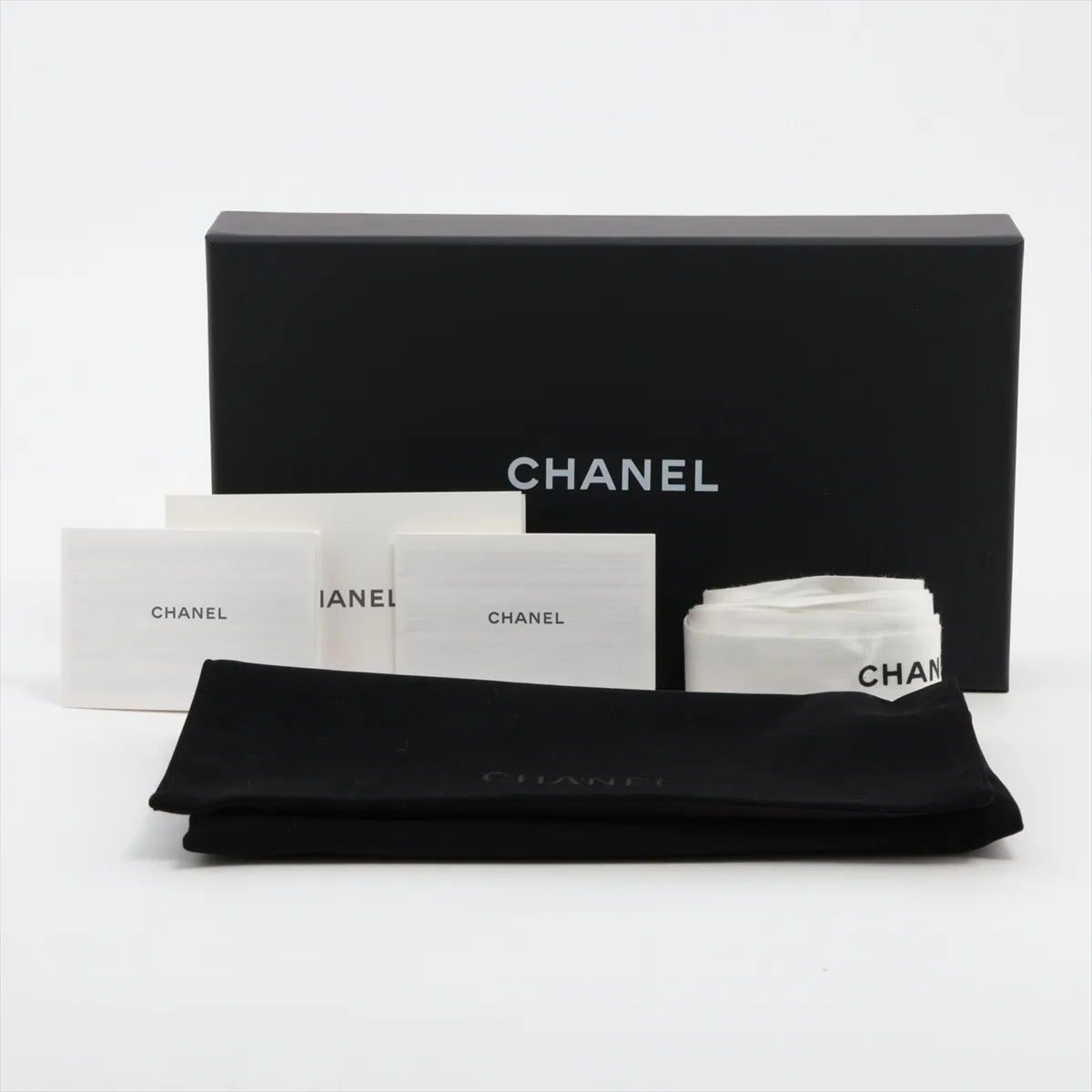 19 Lambskin Long Wallet, Yellow, Gold Hardware GGJHG9C2 — view 10