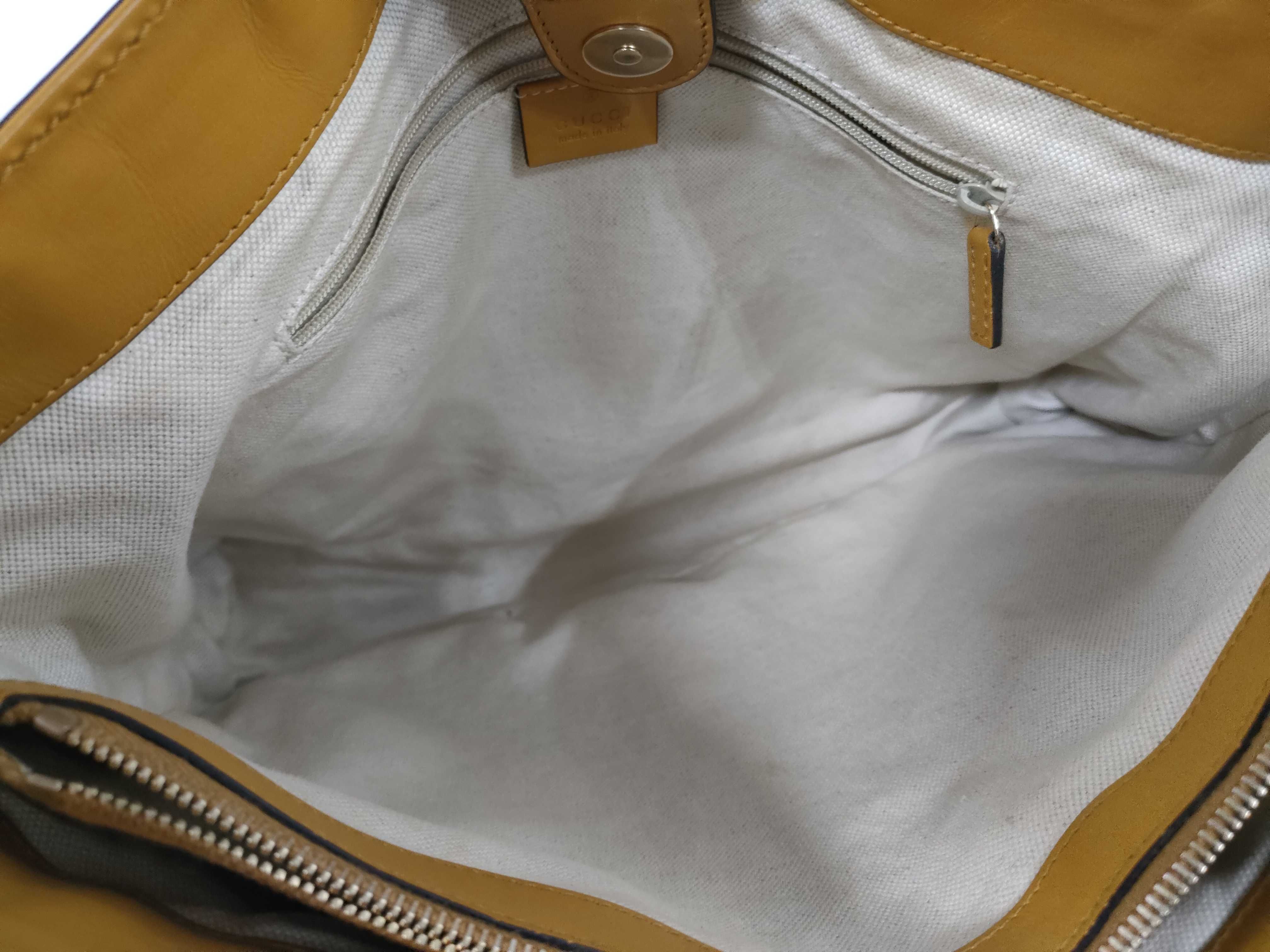 GG Canvas Tote Bag, GG Canvas Handbag — view 8