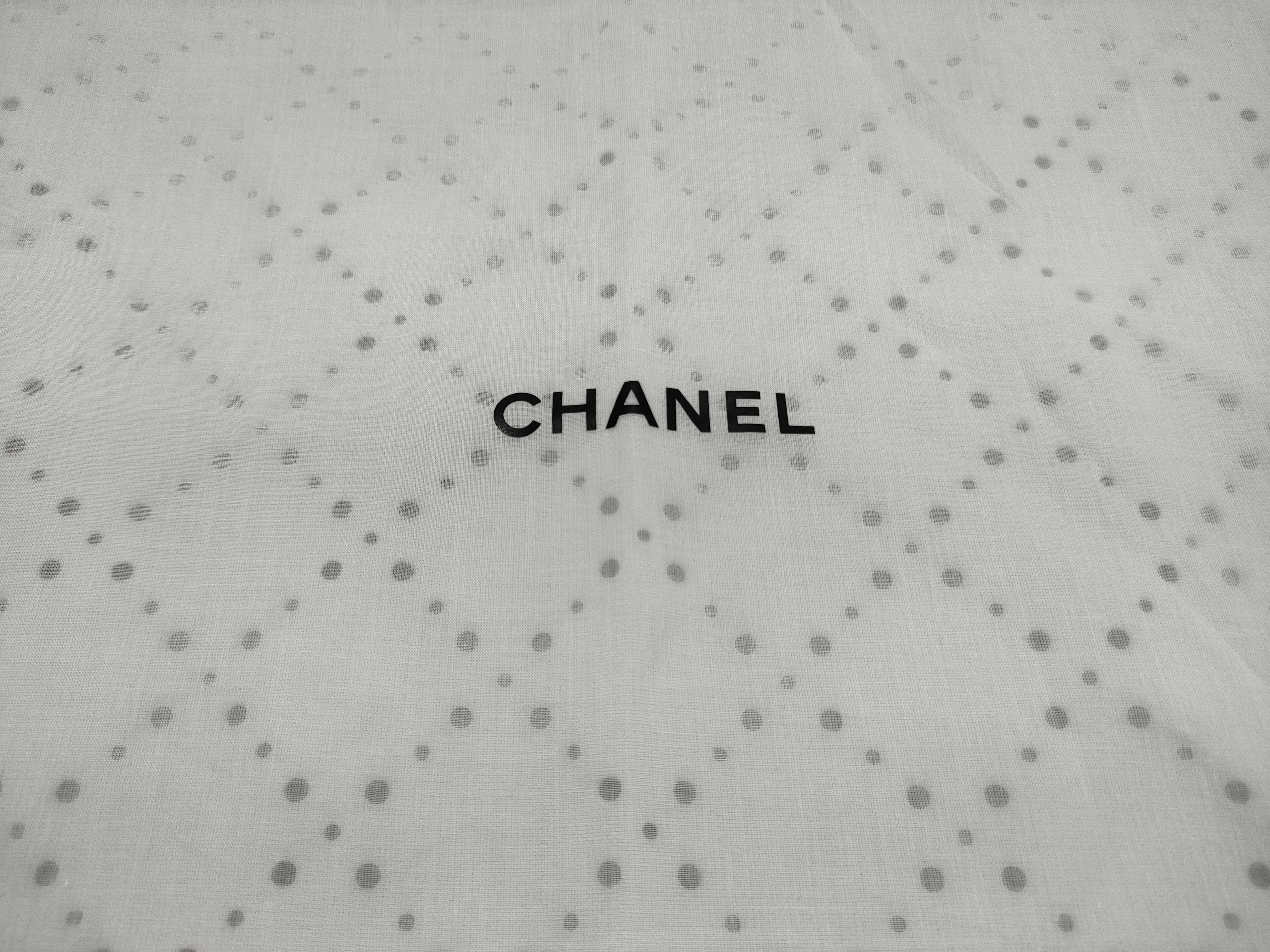 White Dust Bag *9 Other Accessories — view 6