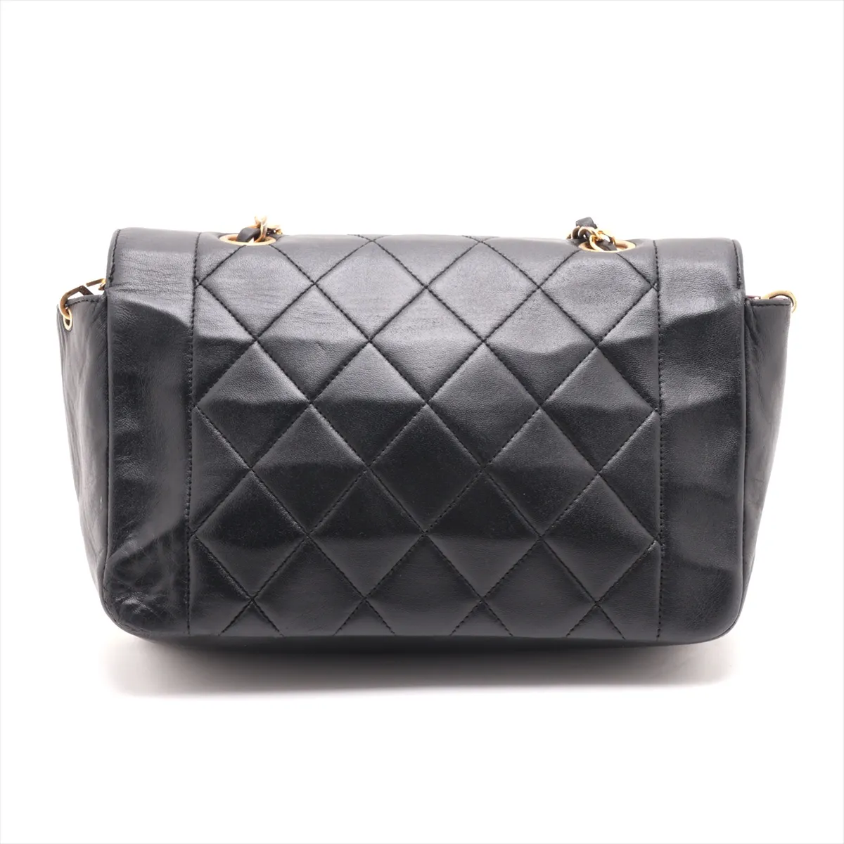 Matelassé Lambskin Single Flap Single Chain Bag Diana Flap Black Gold Hardware — view 2