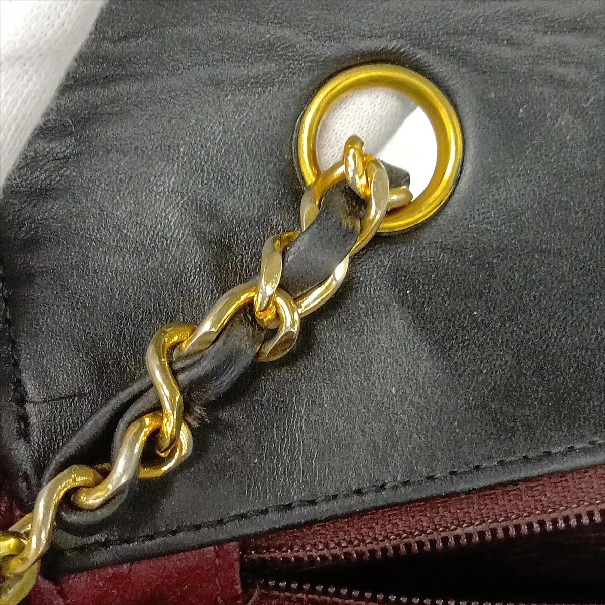 Matelassé Lambskin Single Flap Single Chain Bag Diana Flap Black Gold Hardware — view 13