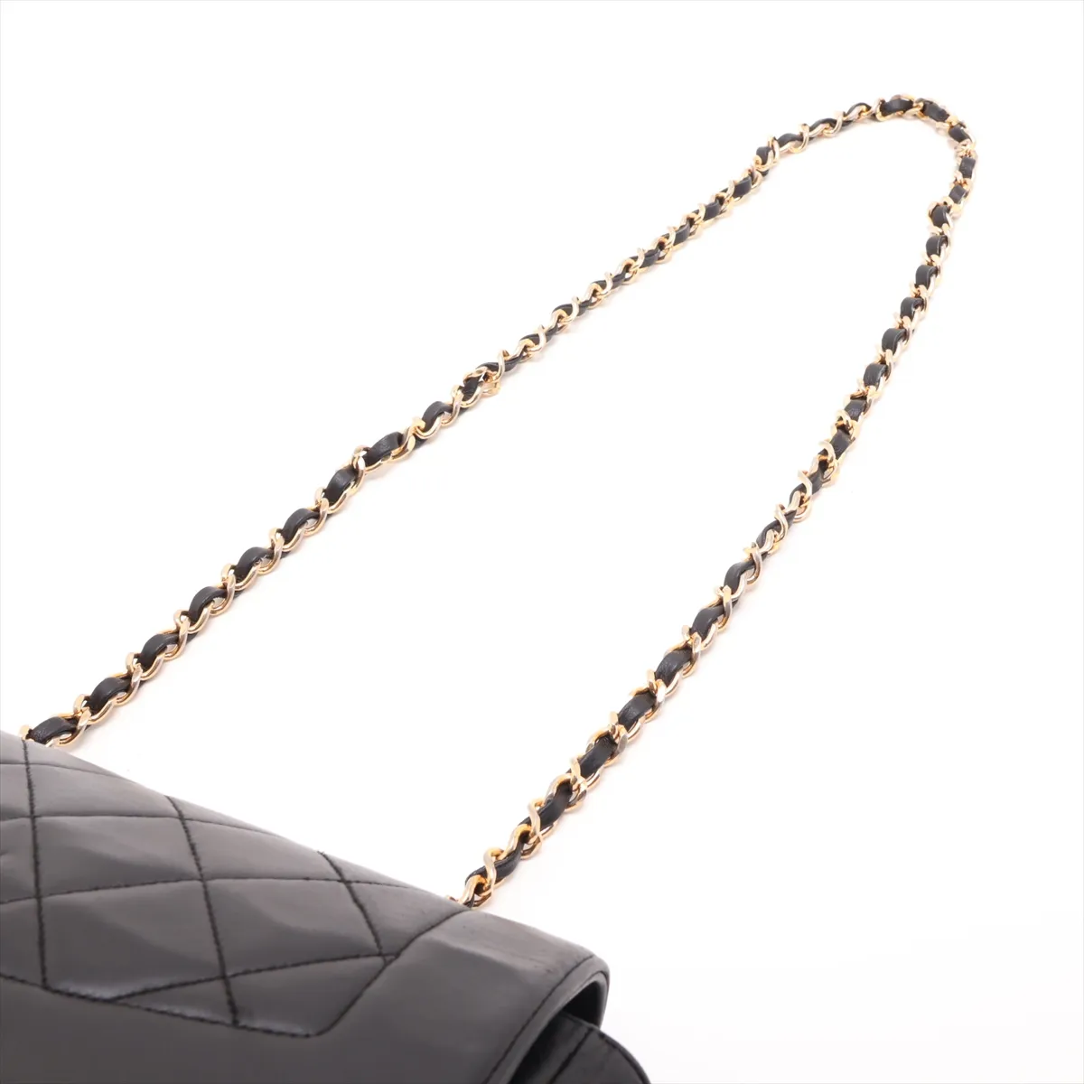 Matelassé Lambskin Single Flap Single Chain Bag Diana Flap Black Gold Hardware — view 5