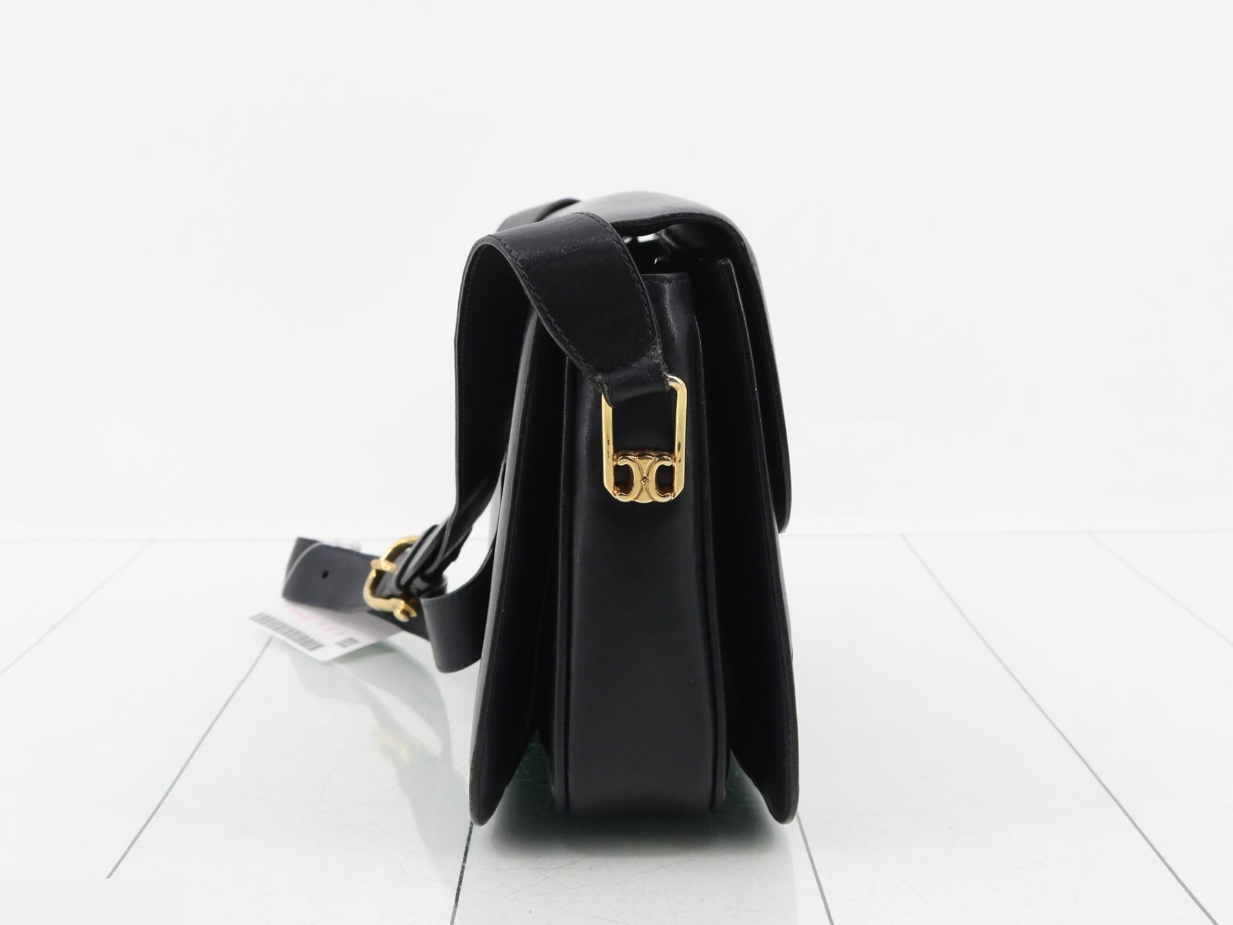 Triomphe Shoulder Bag — view 4