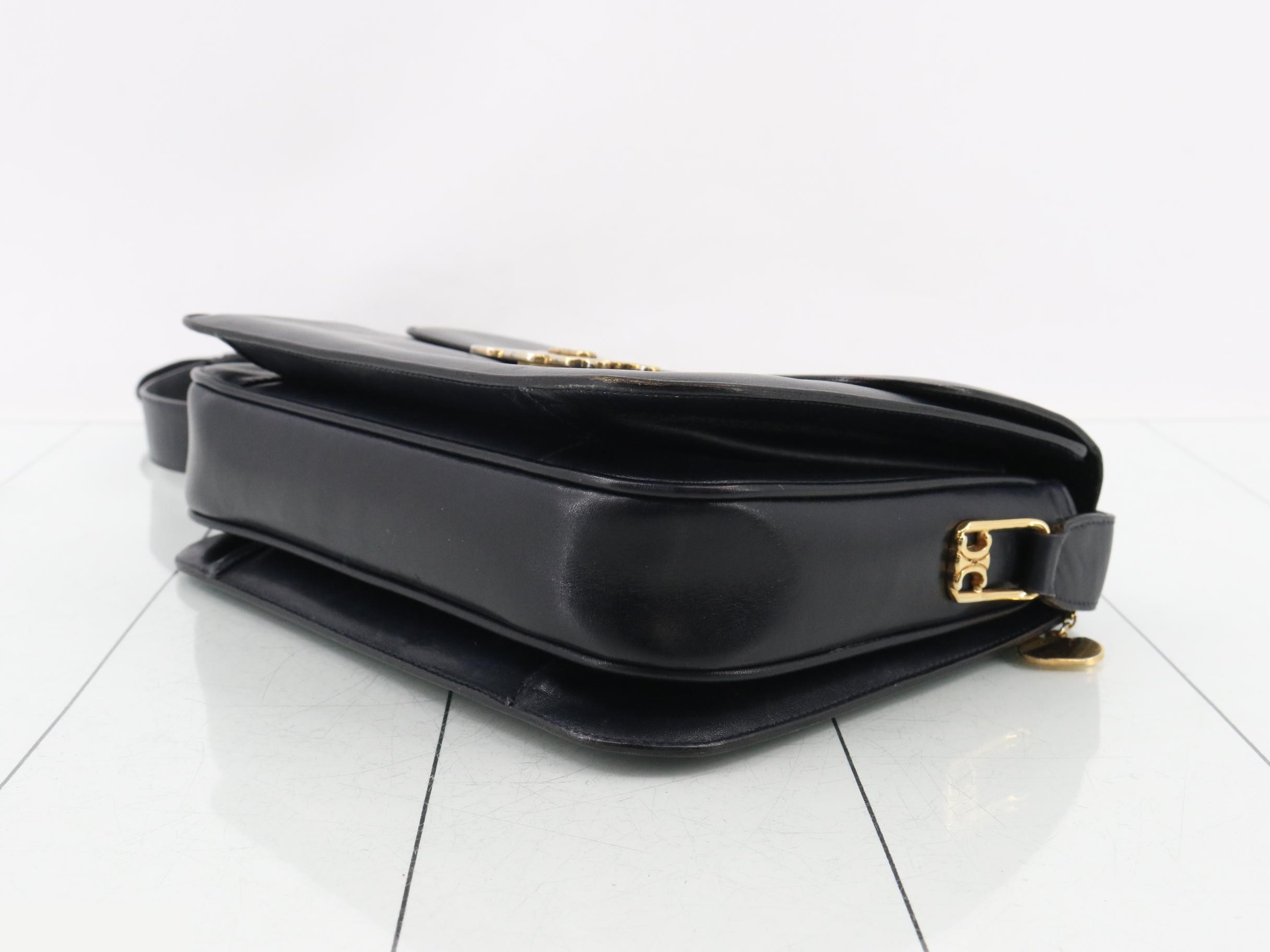 Triomphe Shoulder Bag — view 6