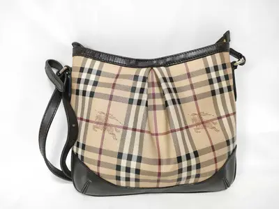 Nova Check Shoulder Bag with Strap