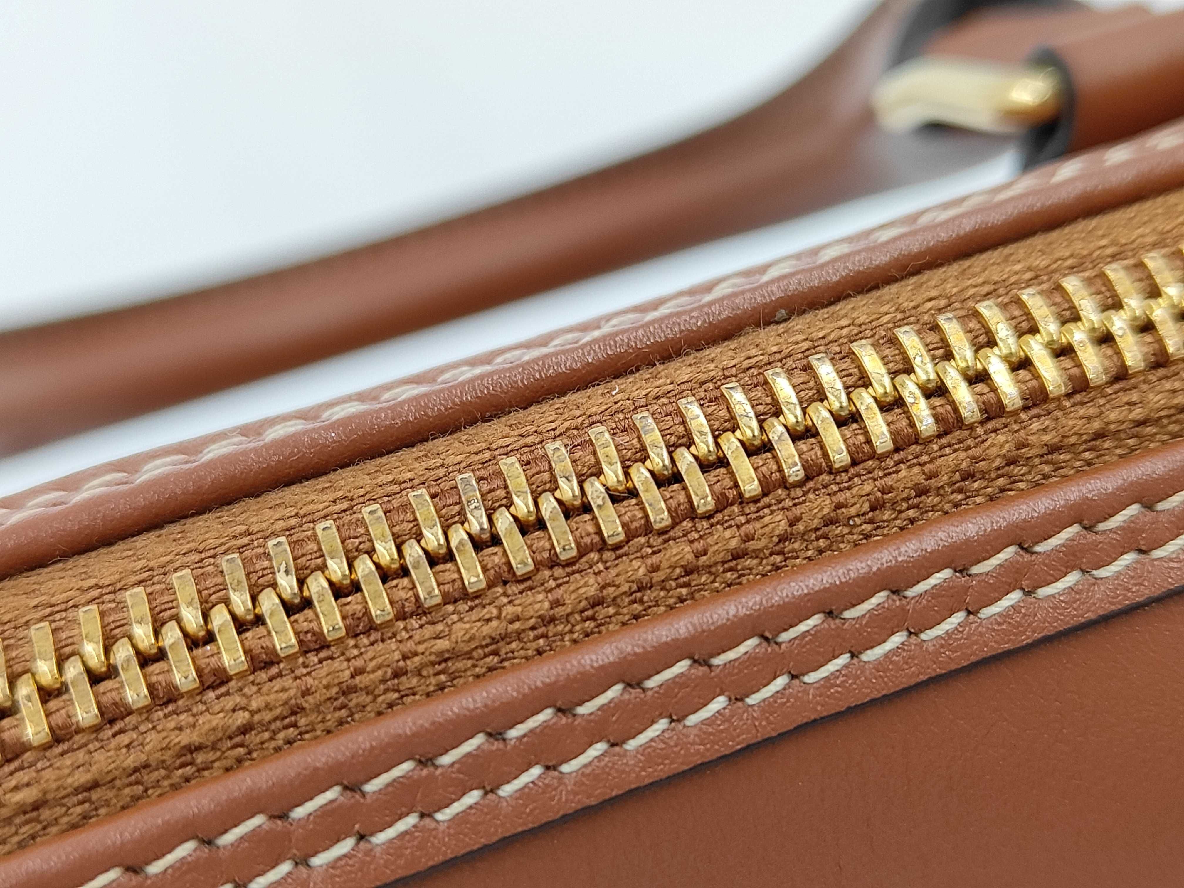 Cuir Triomphe Boston Handbag — view 8