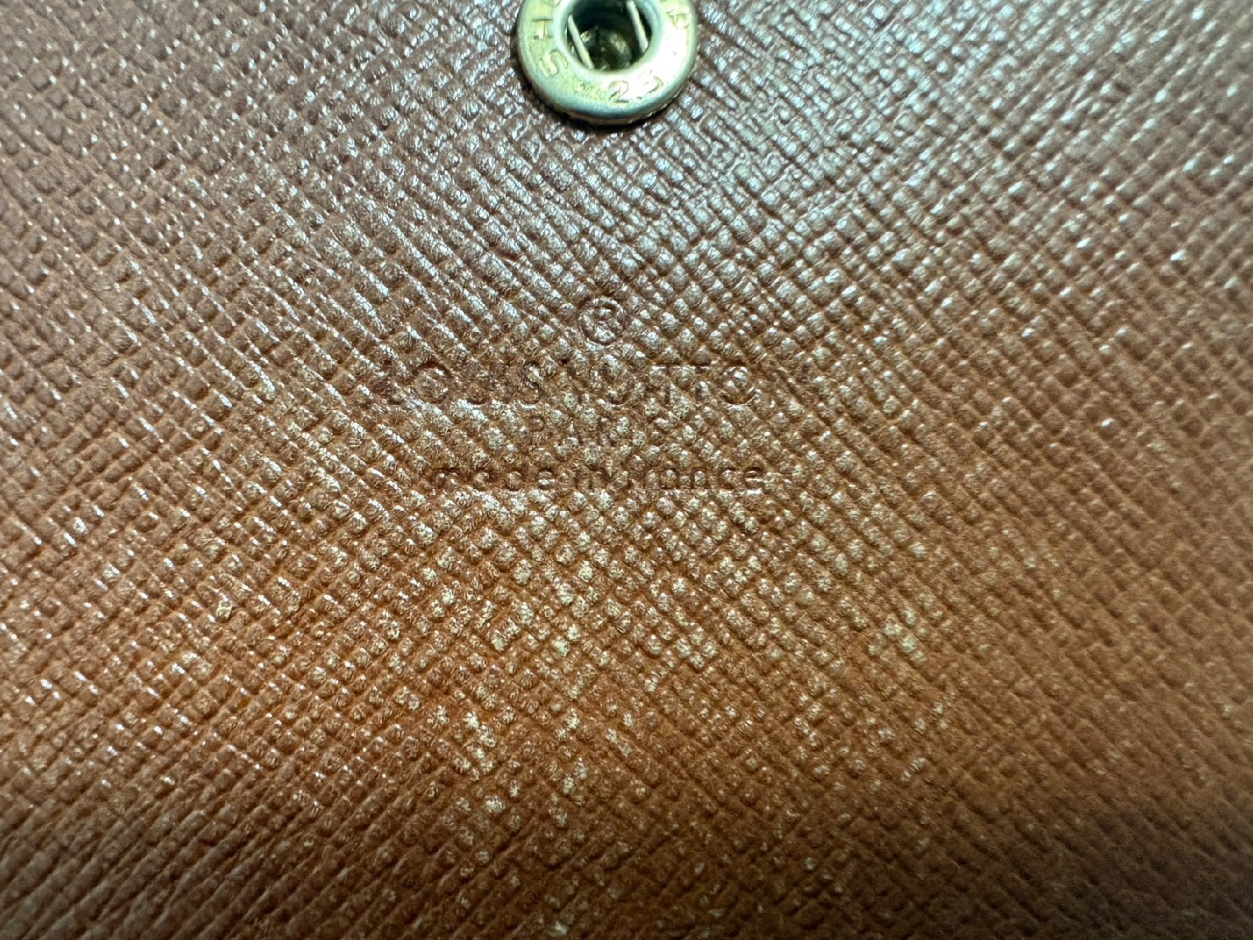 LV Monogram Portefeuille Sarah Wallet — view 7