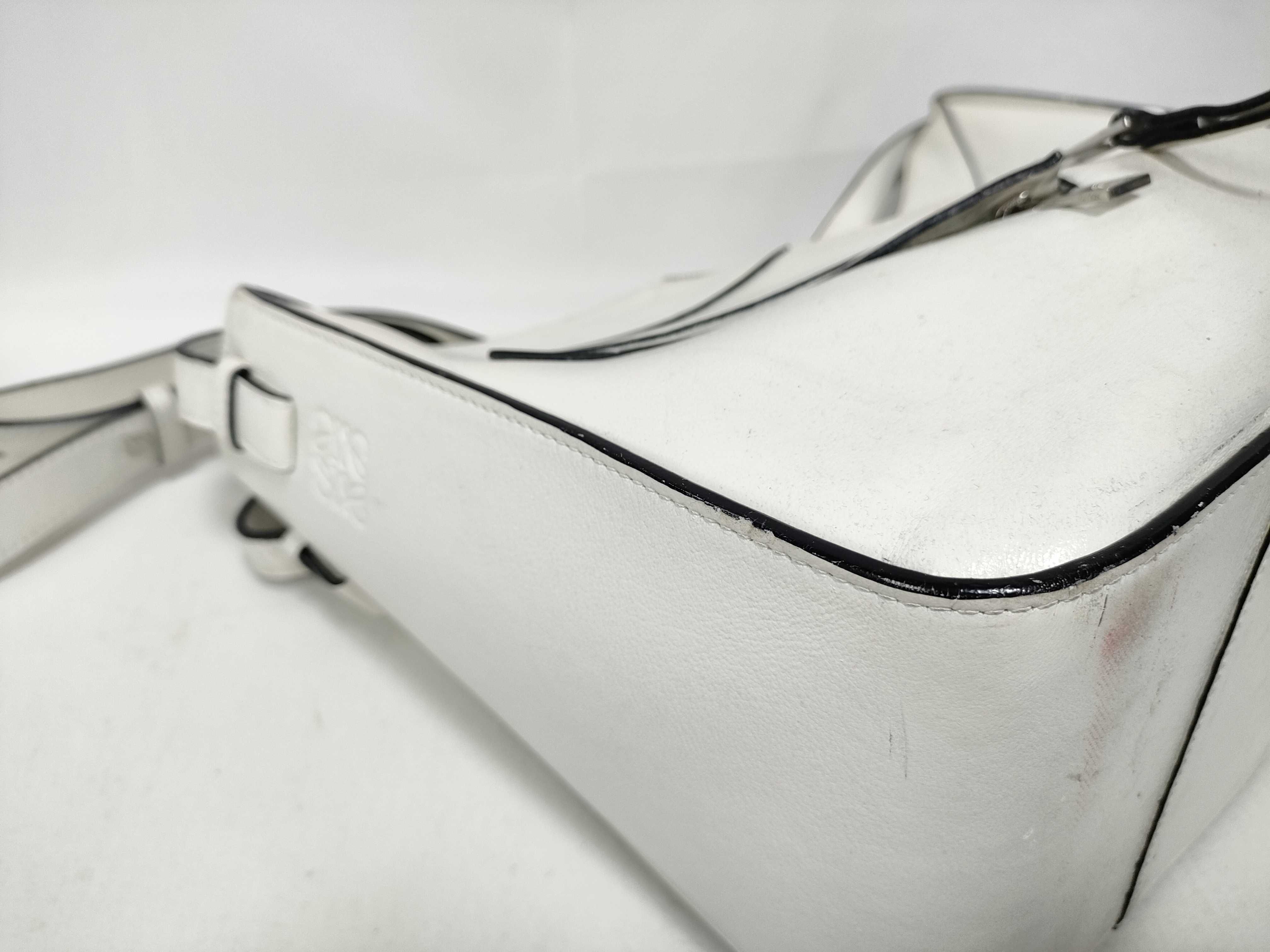 Hammock Small Leather 2-Way Handbag, White Shoulder Bag — view 7