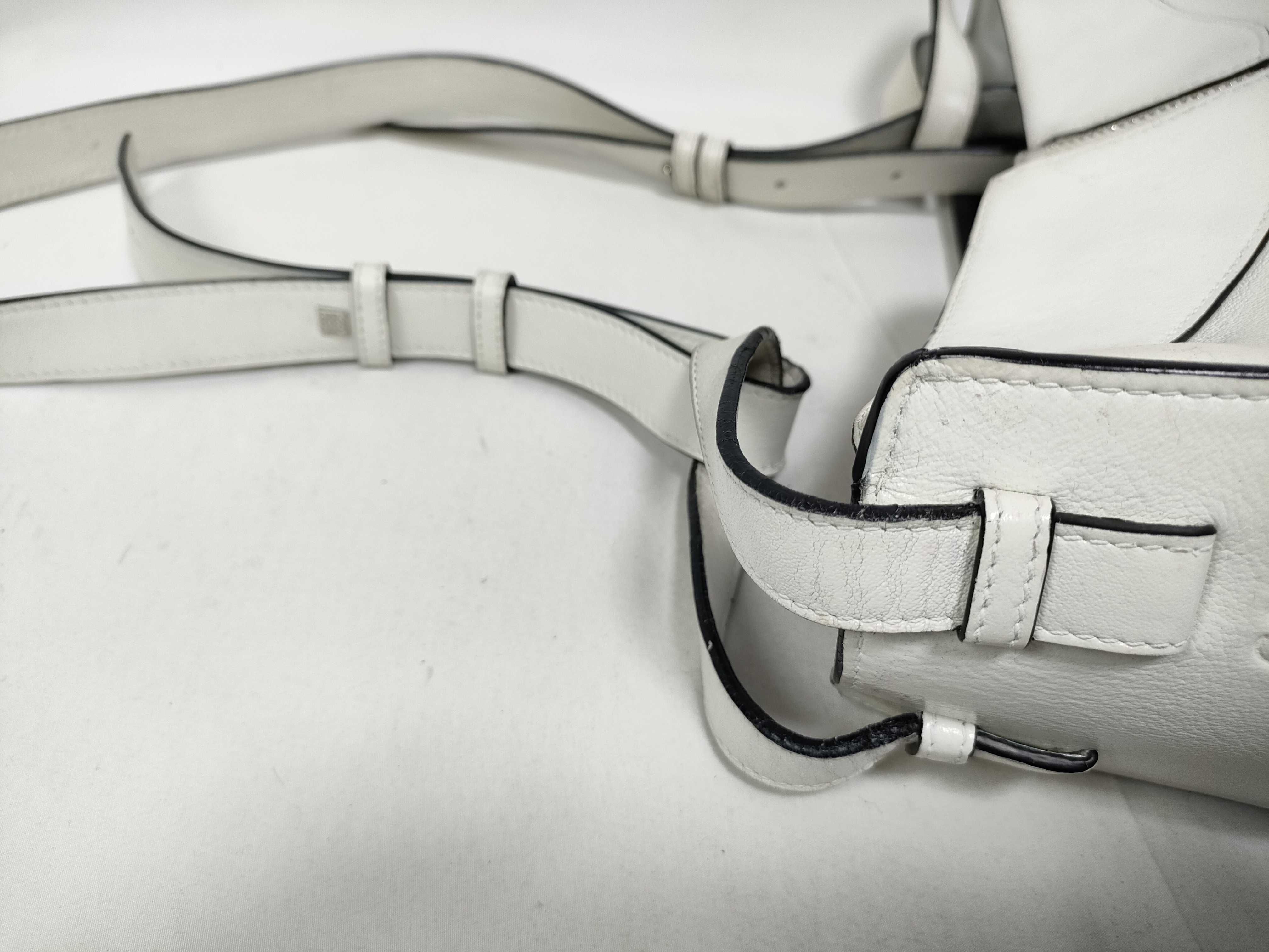 Hammock Small Leather 2-Way Handbag, White Shoulder Bag — view 8