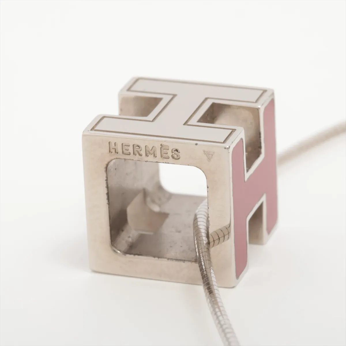 Cage de Ash H Cube Necklace GP x 925 Red x Silver — view 4