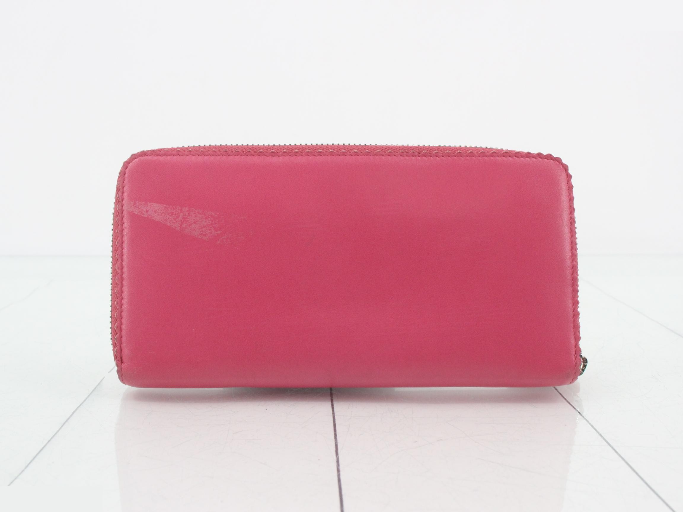 Round zip — view 2