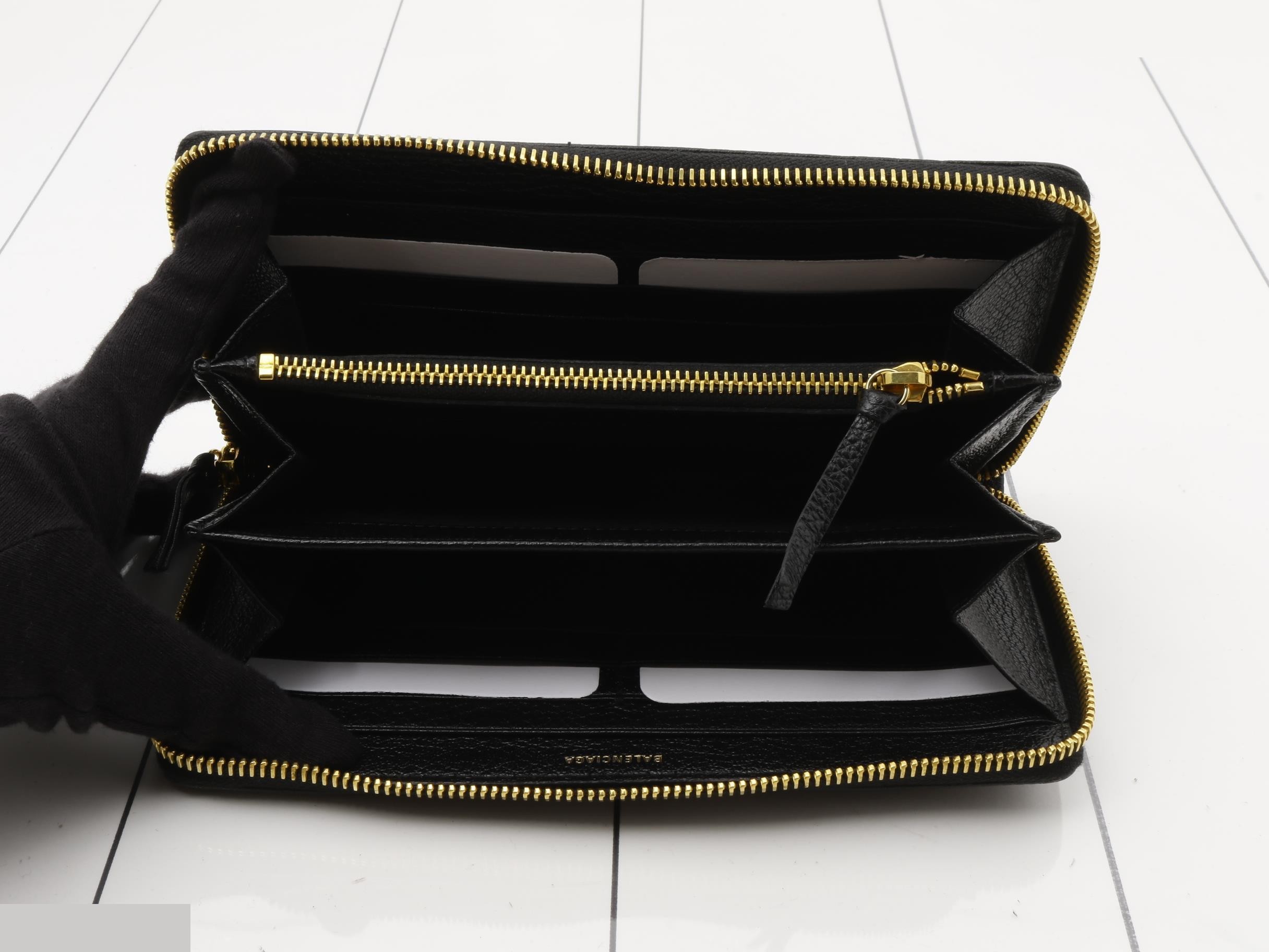 Classic Continental Zipper, Unused — view 4