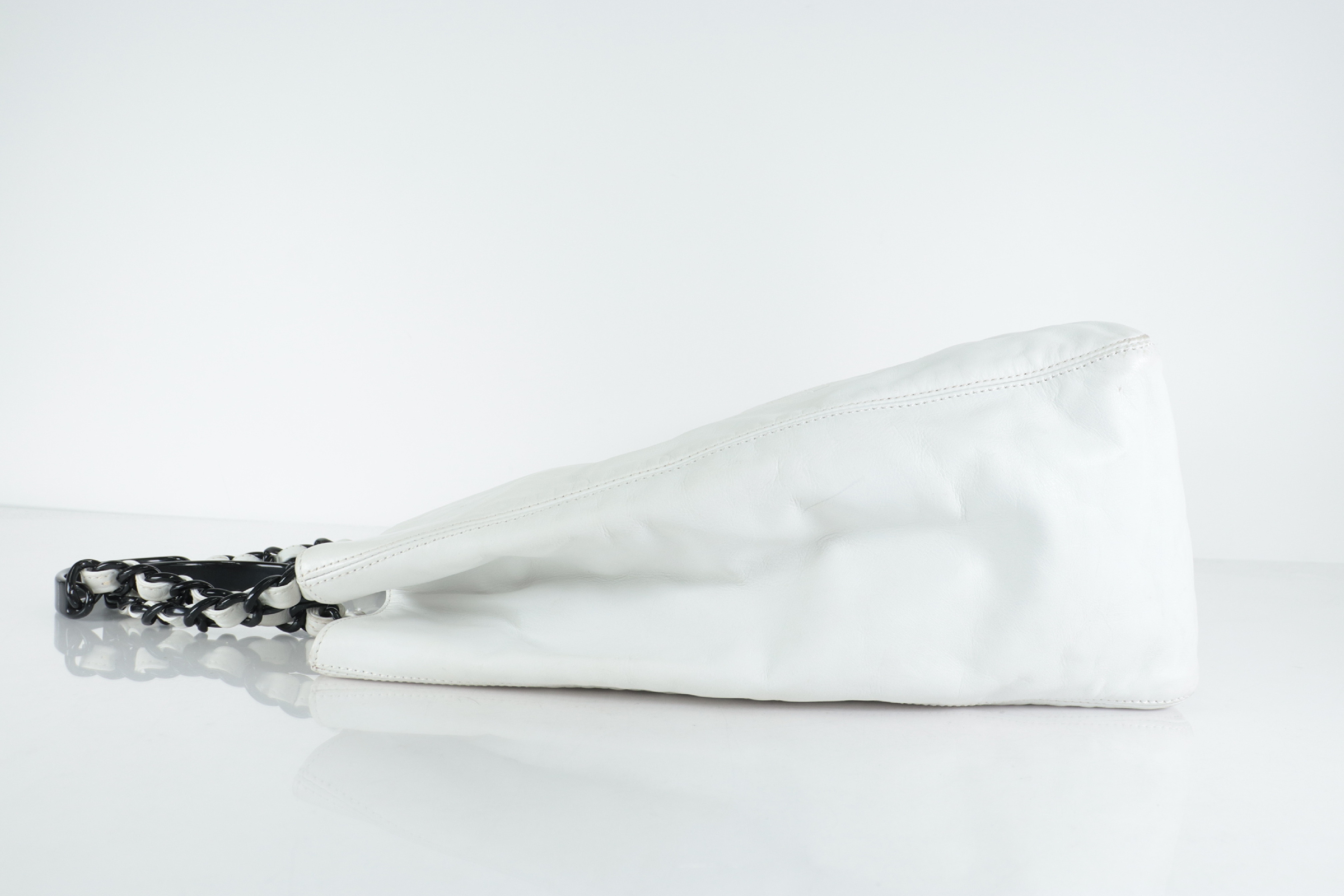 Lambskin Large Coco White Chain Tote Bag (Serial Number 5) — view 4