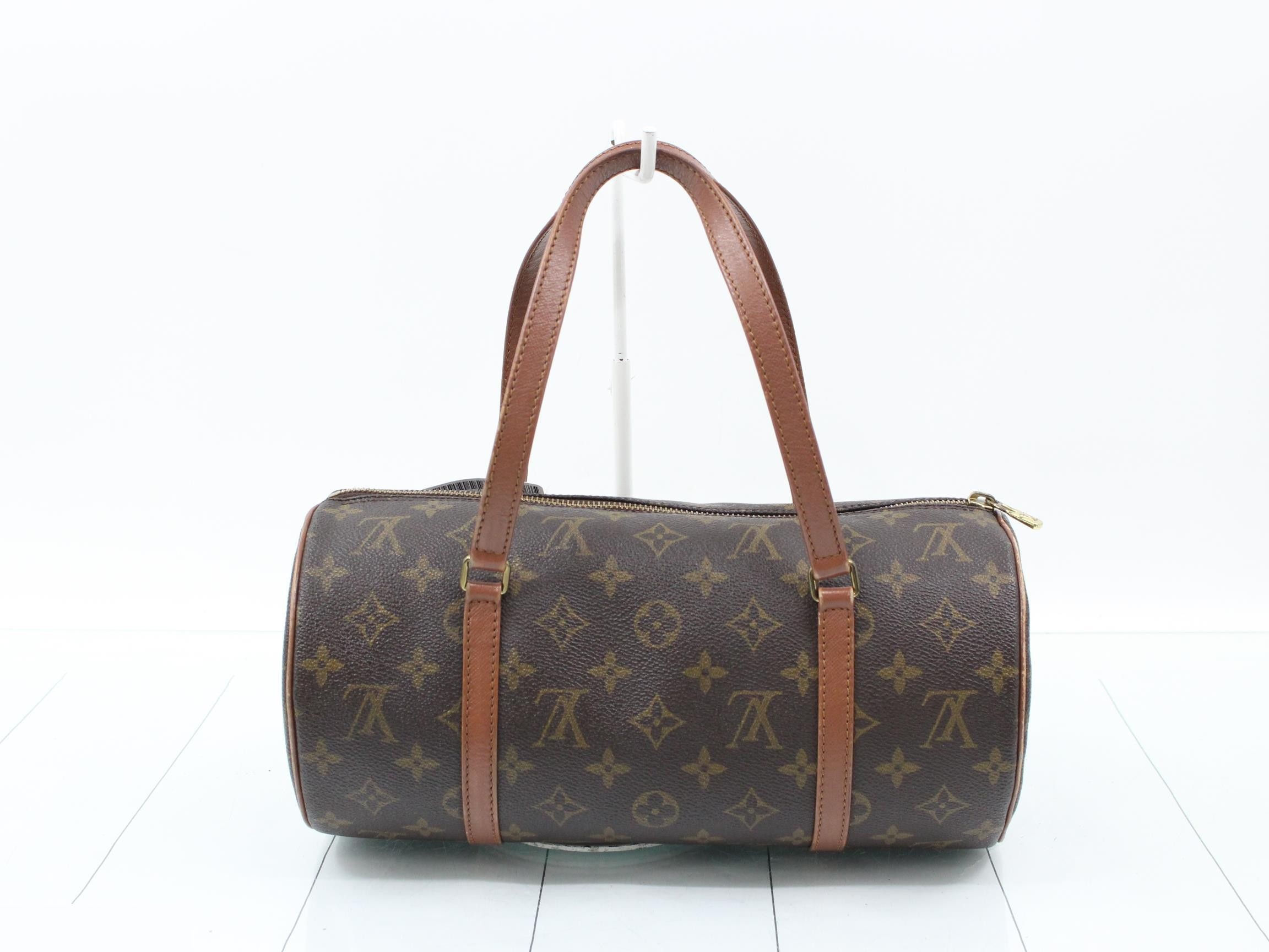 Papillon 30 with pouch — view 2