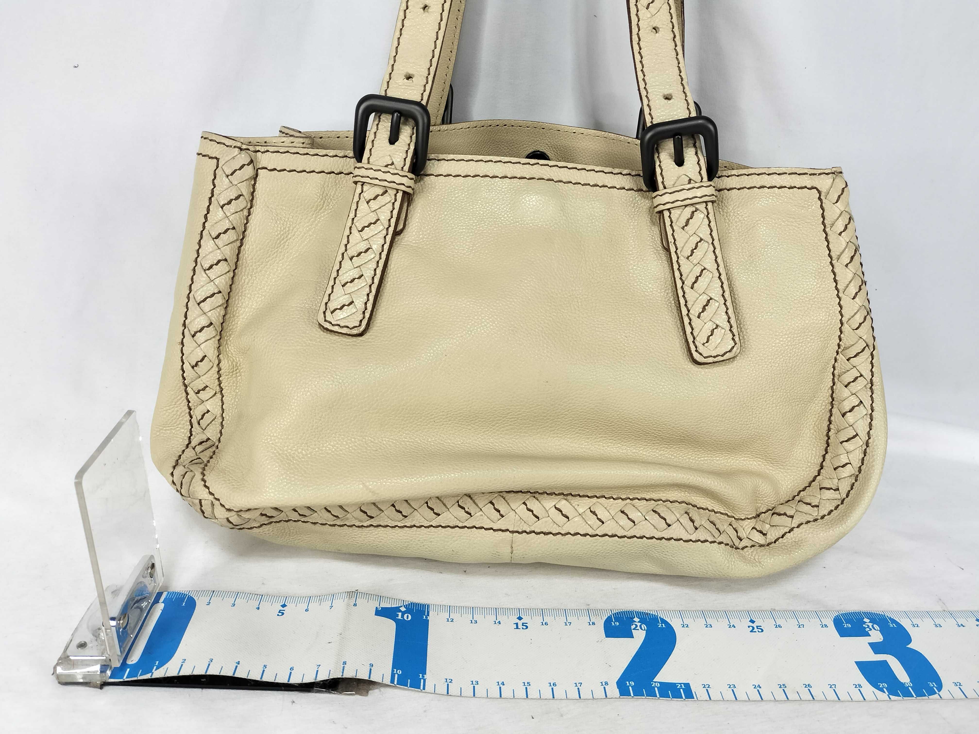 Leather Intrecciato Tote Bag Handbag — view 2