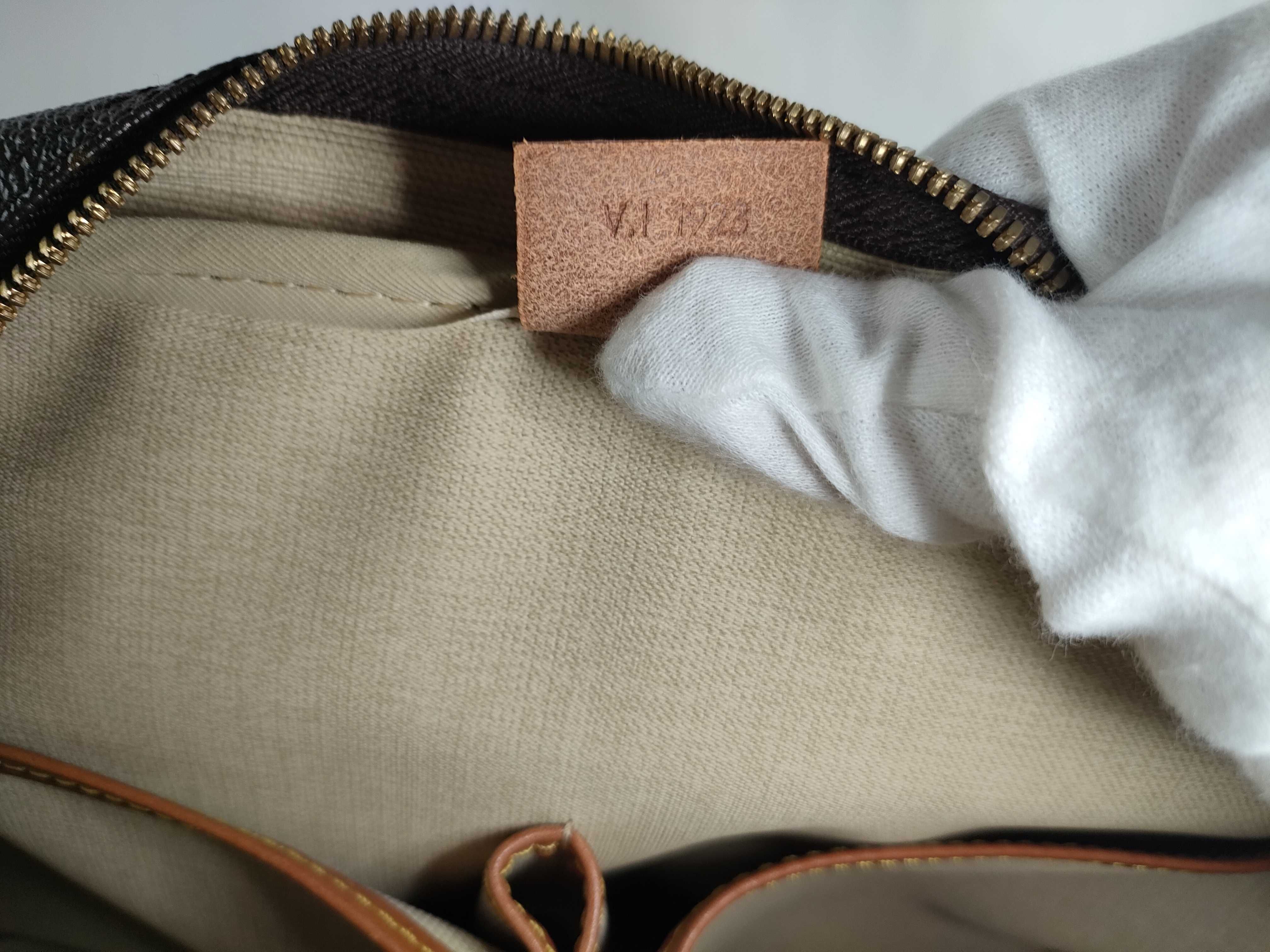 Monogram Deauville M47270 Handbag — view 14