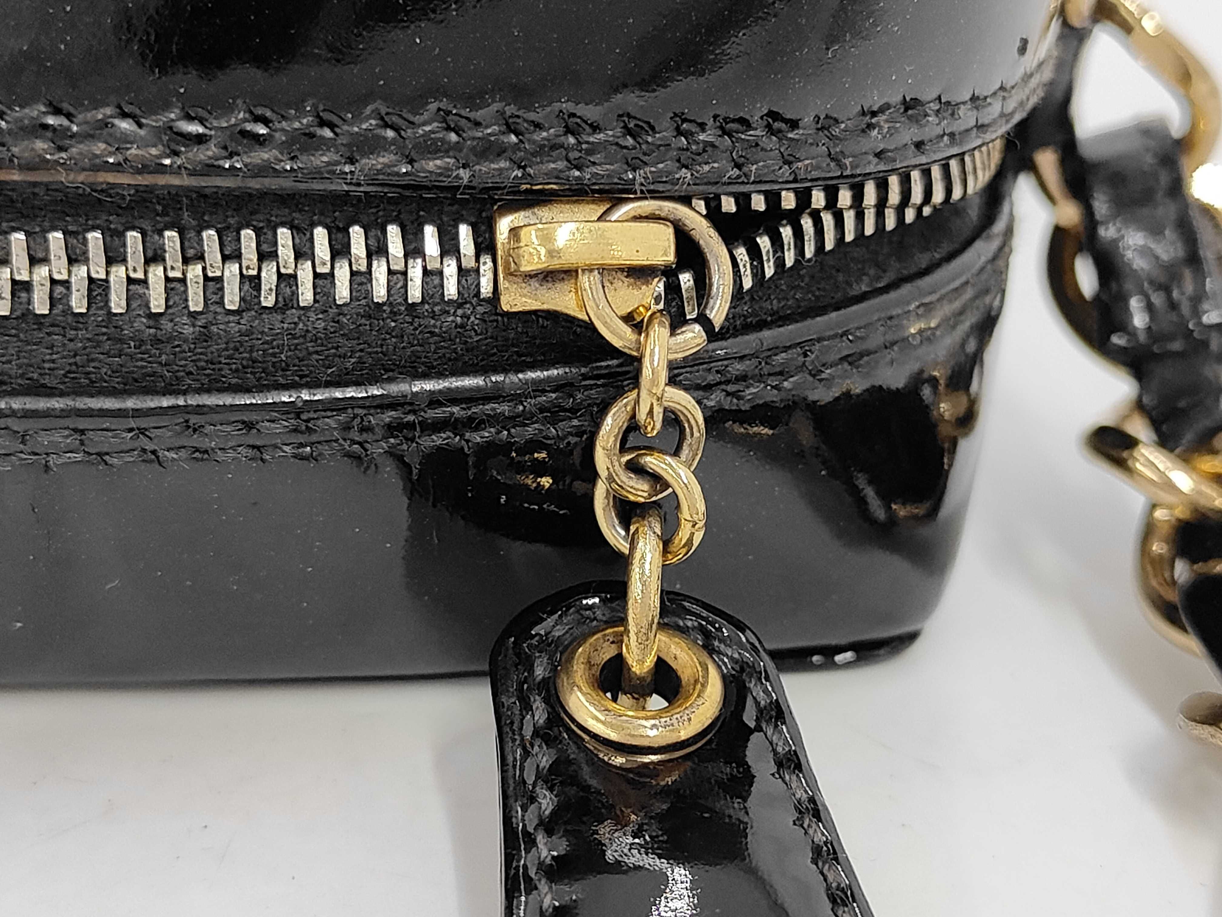 Chocolate Bar Coco Mark Patent Chain One Shoulder Bag — view 11