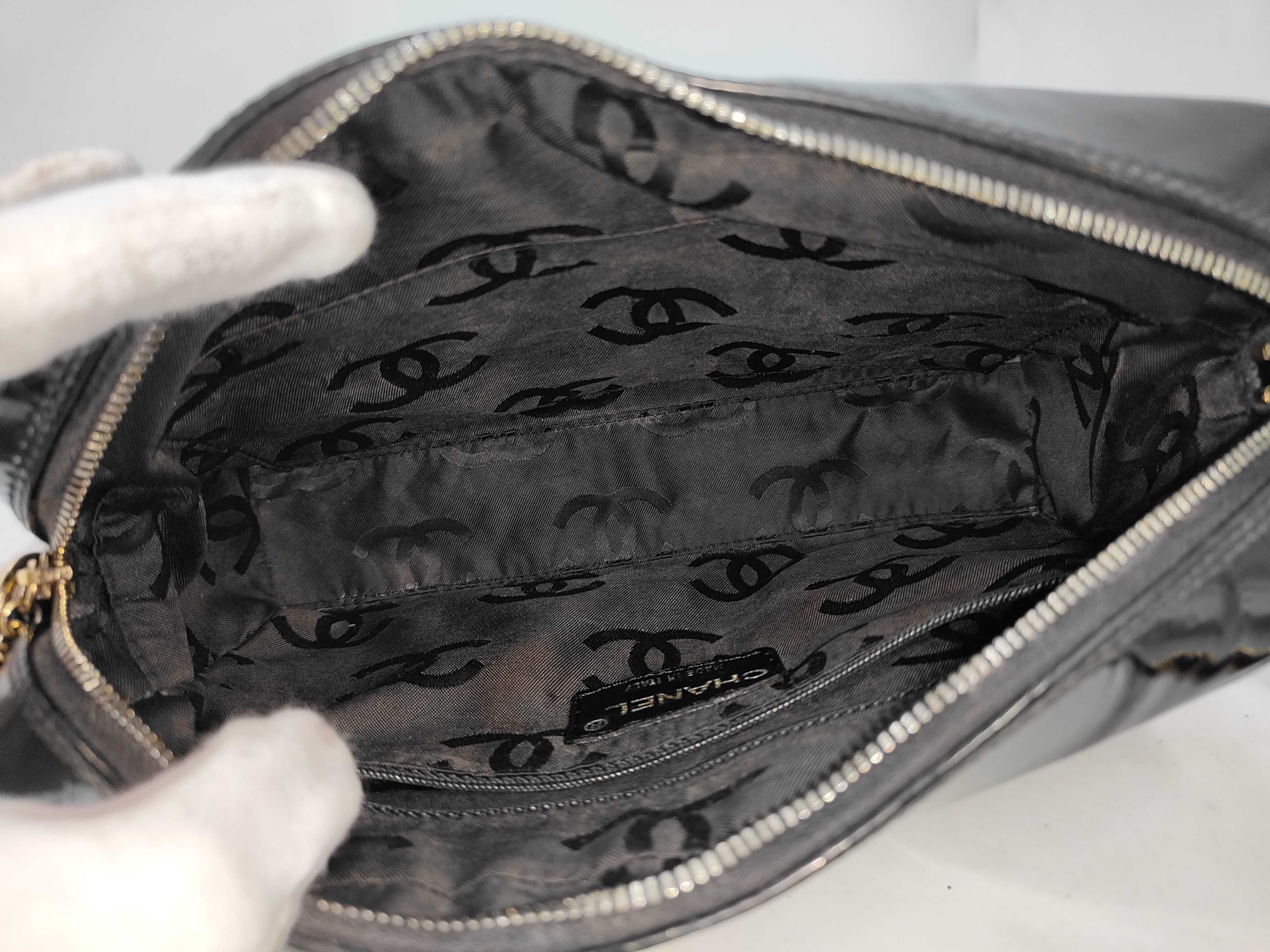 Chocolate Bar Coco Mark Patent Chain One Shoulder Bag — view 8