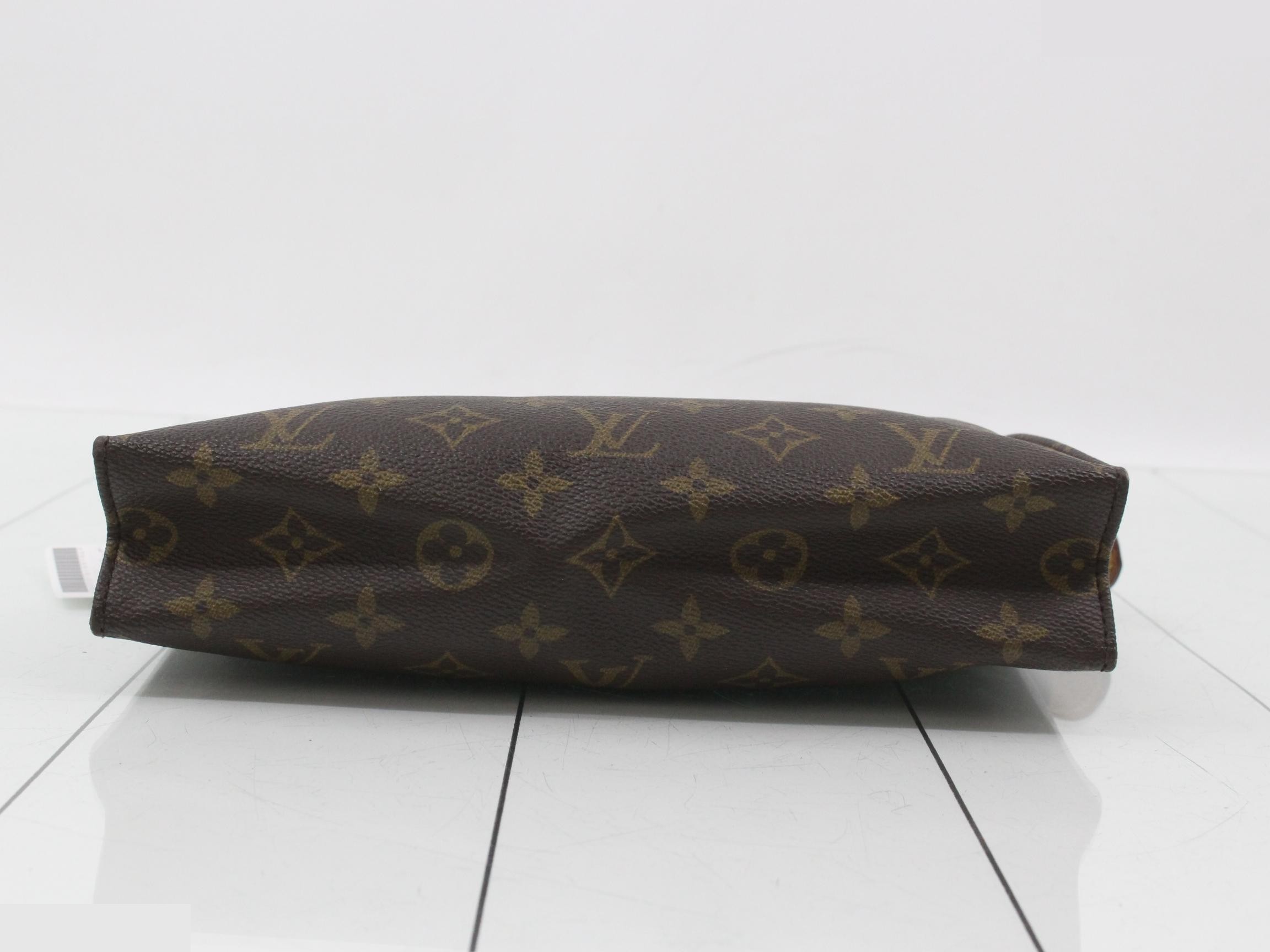 Mono Toilet Pouch — view 3